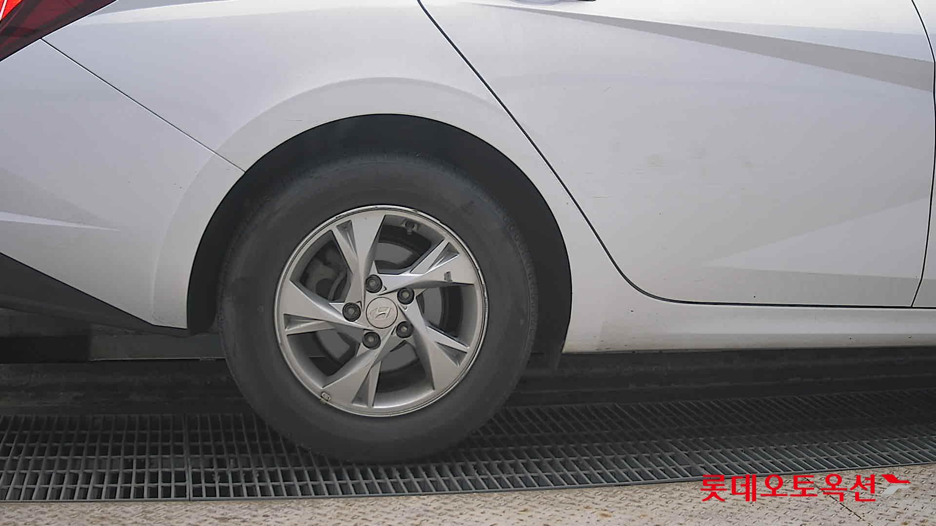 Hyundai Avante id 3822821 из Кореи 24