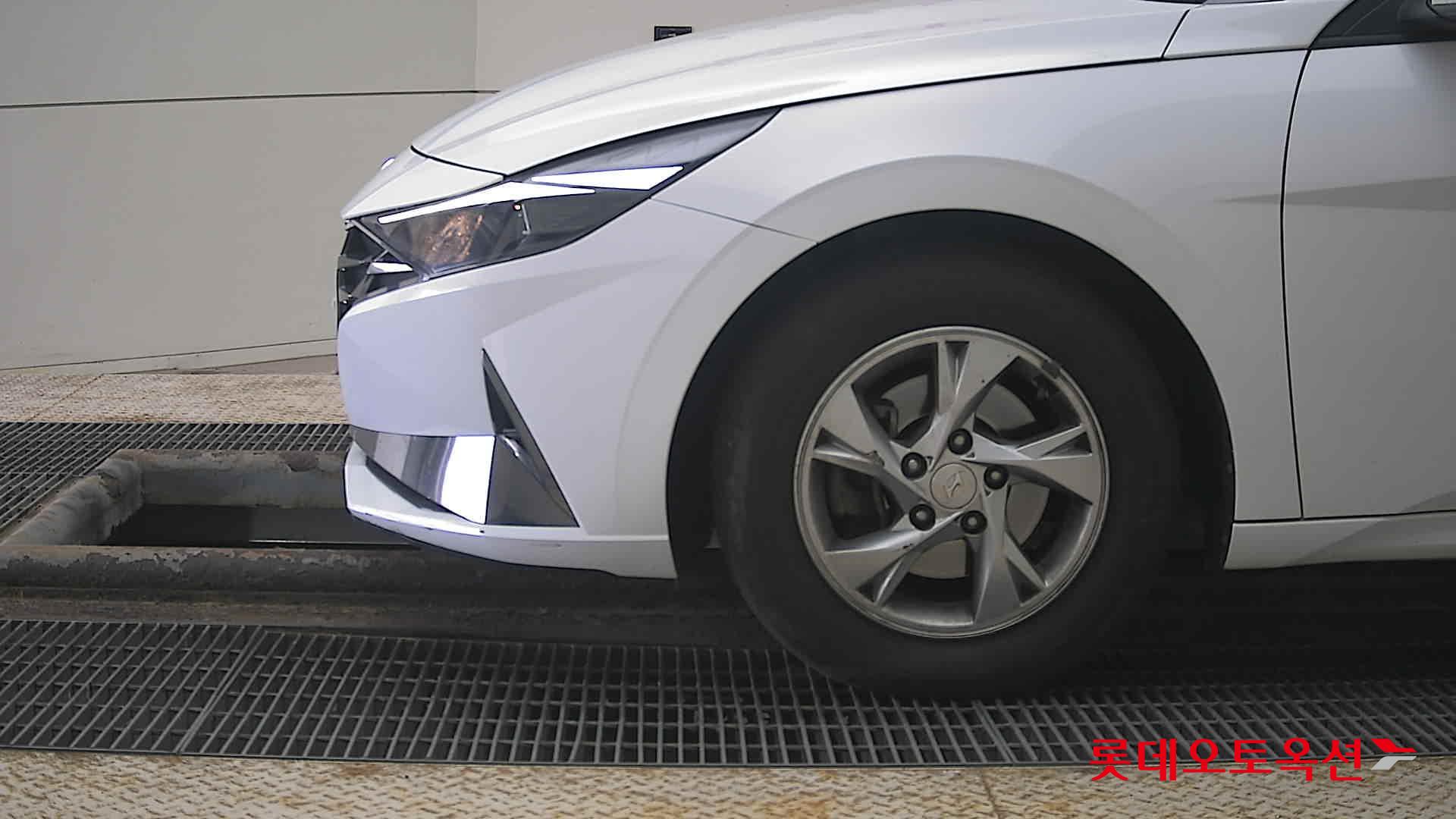 Hyundai Avante id 3822823 из Кореи 21