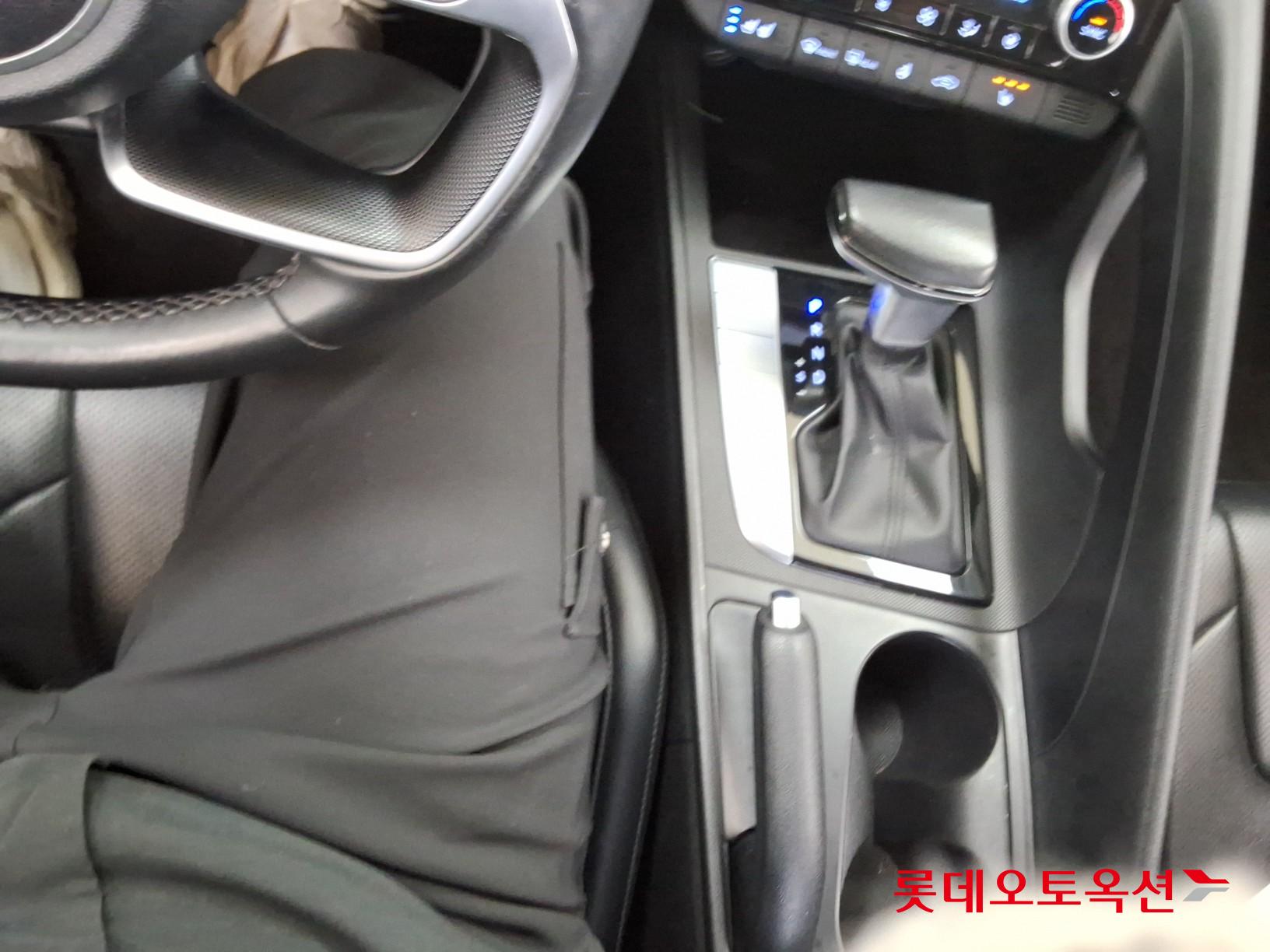 Hyundai Avante id 3822823 из Кореи 33