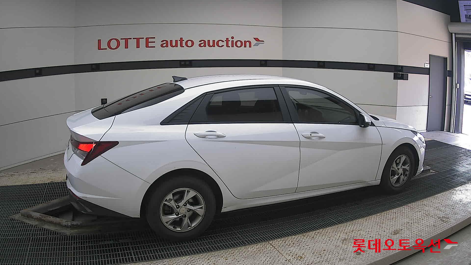 Hyundai Avante id 3822803 из Кореи 18