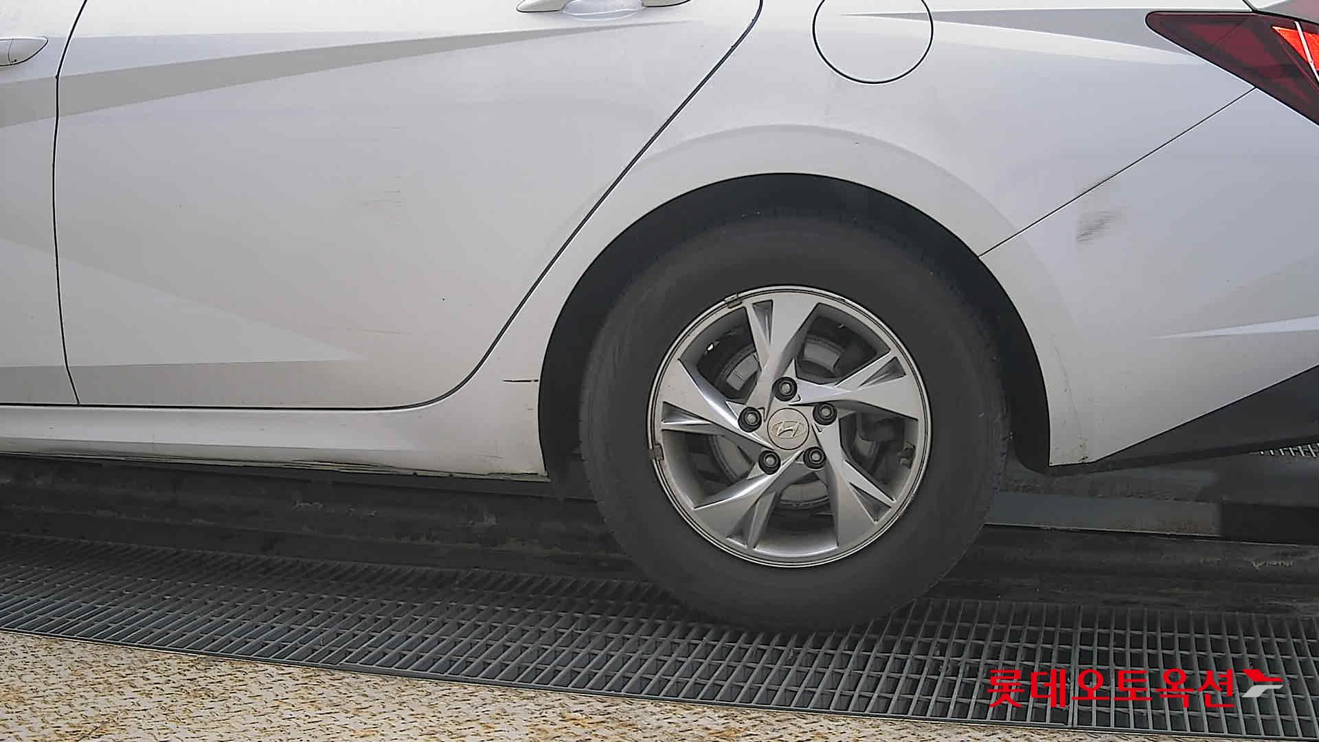 Hyundai Avante id 3822803 из Кореи 22