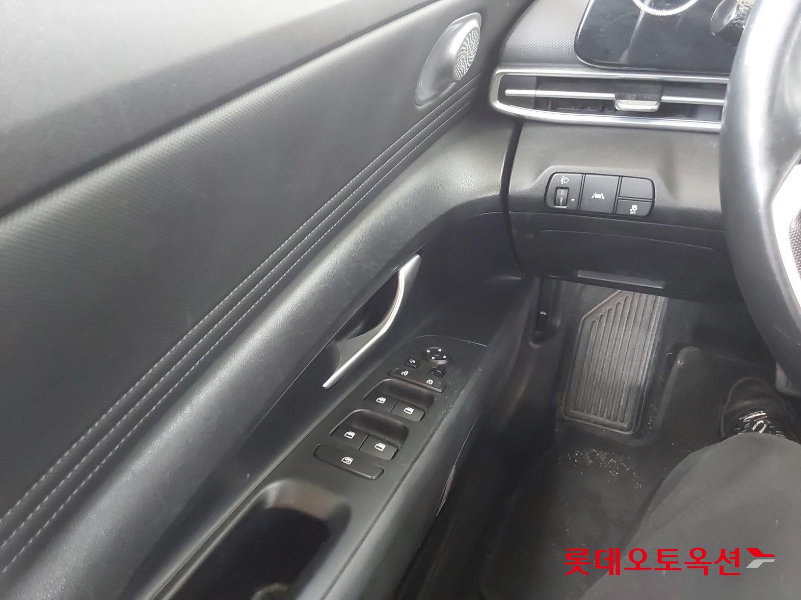 Hyundai Avante id 3822803 из Кореи 28