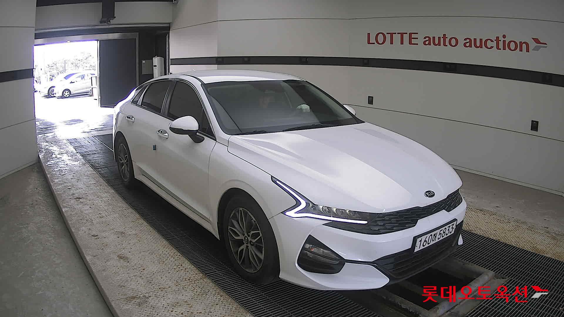 Kia K5 2021 Snow White Pearl (optional) из Кореи, фото 2