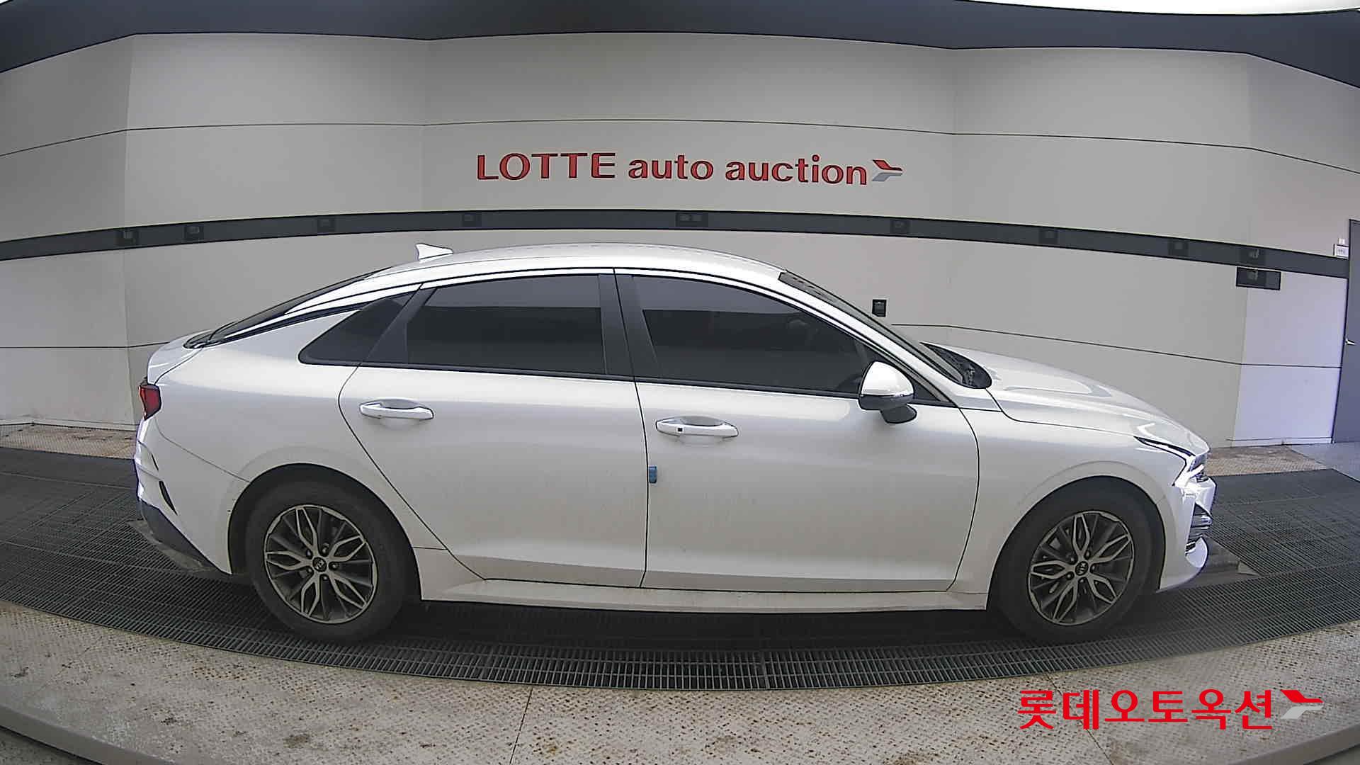 Kia K5 2021 Snow White Pearl (optional) из Кореи, фото 3