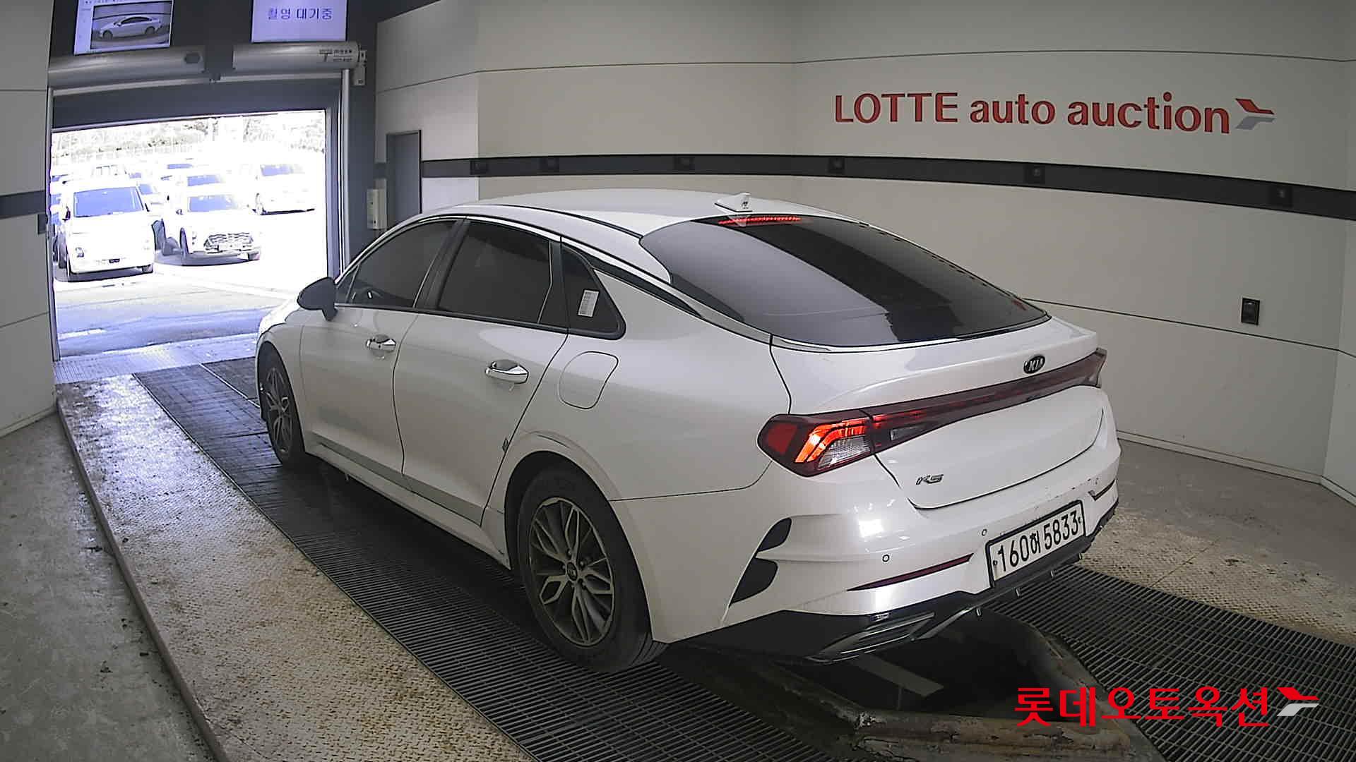 Kia K5 2021 Snow White Pearl (optional) из Кореи, фото 6