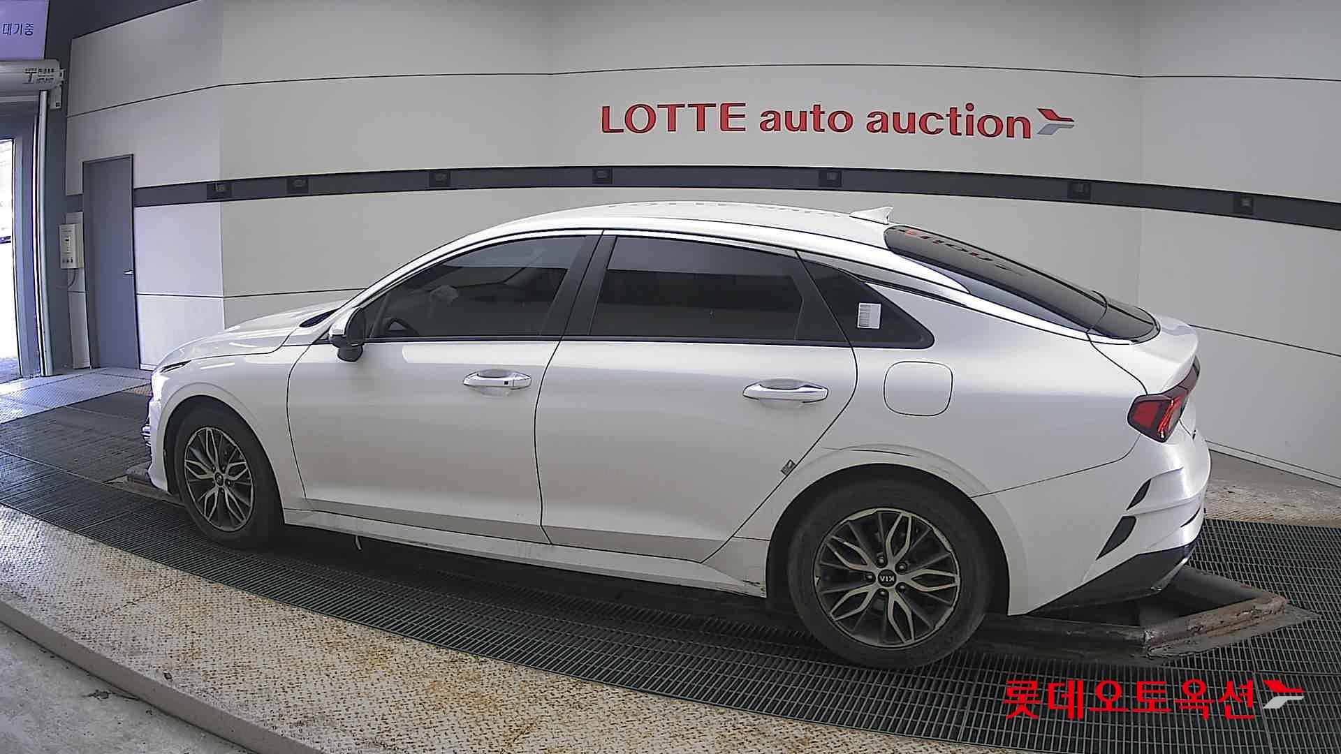 Kia K5 id 3822989 из Кореи 11