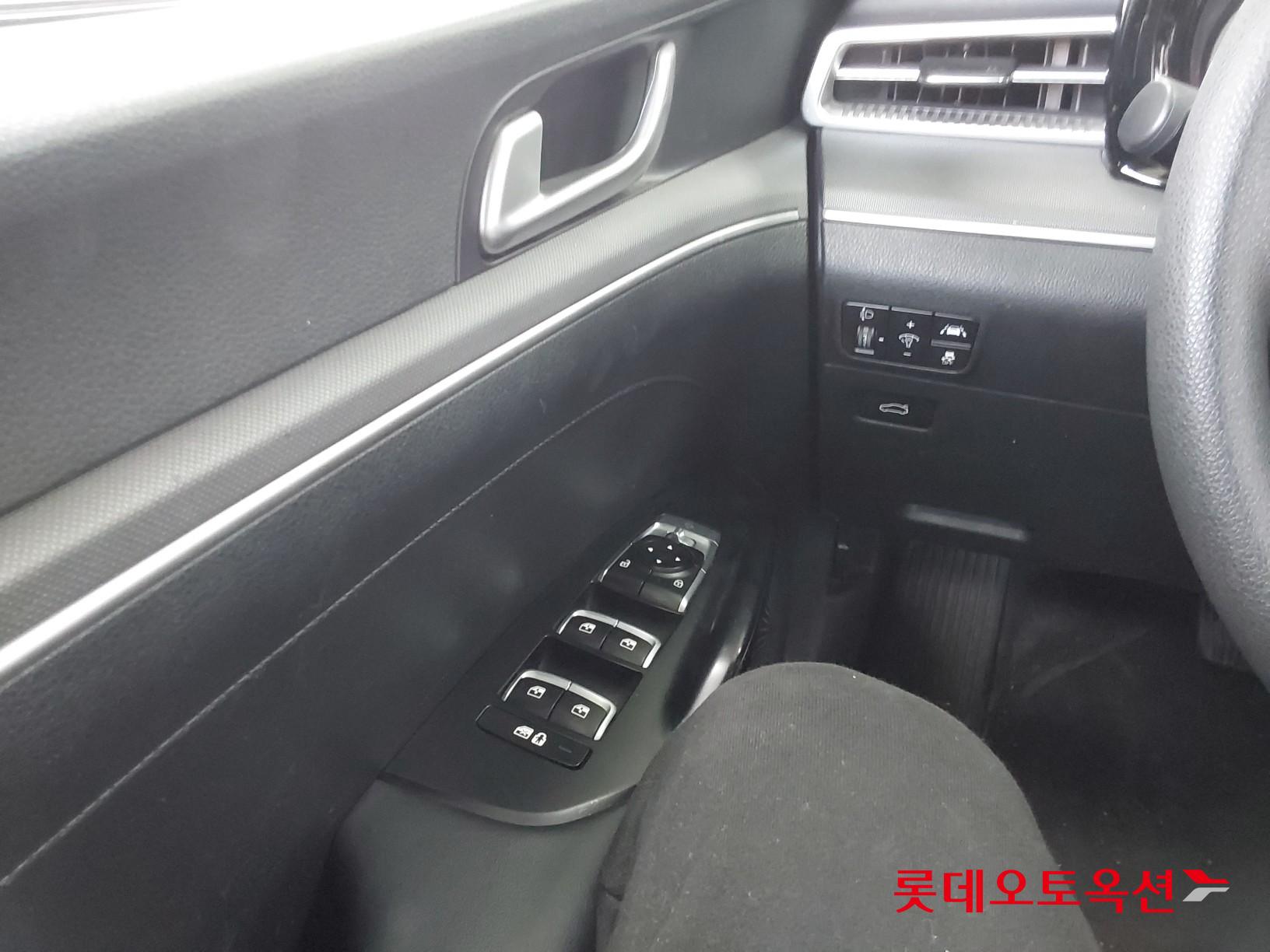 Kia K5 id 3822989 из Кореи 28