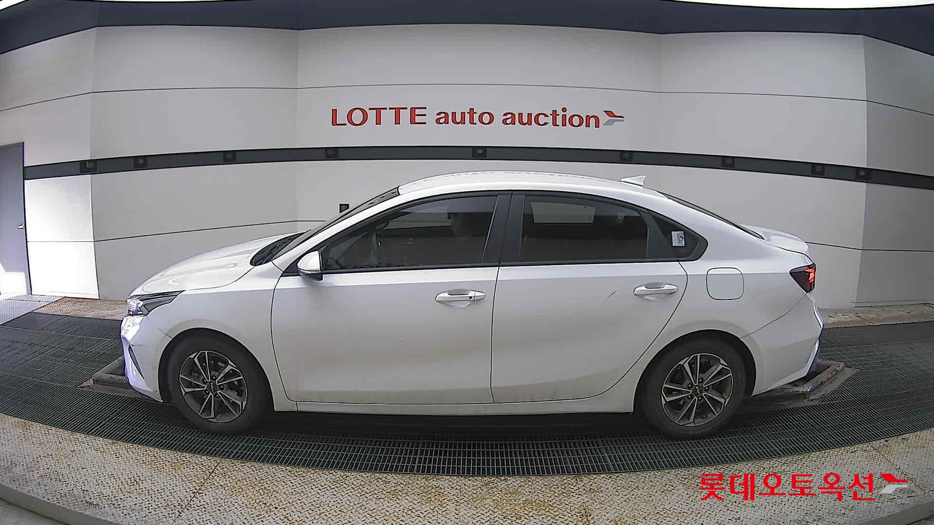 Kia K3 id 3816402 из Кореи 7