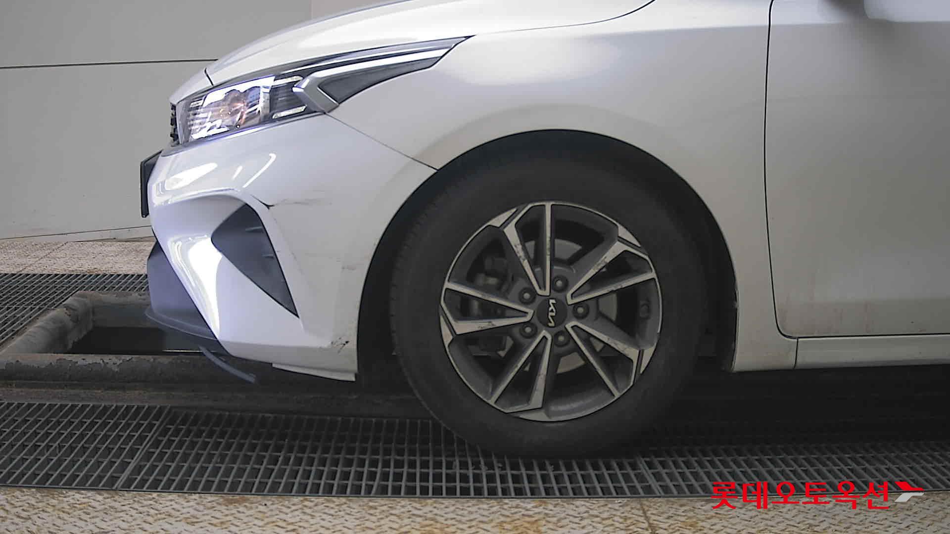 Kia K3 id 3816402 из Кореи 21