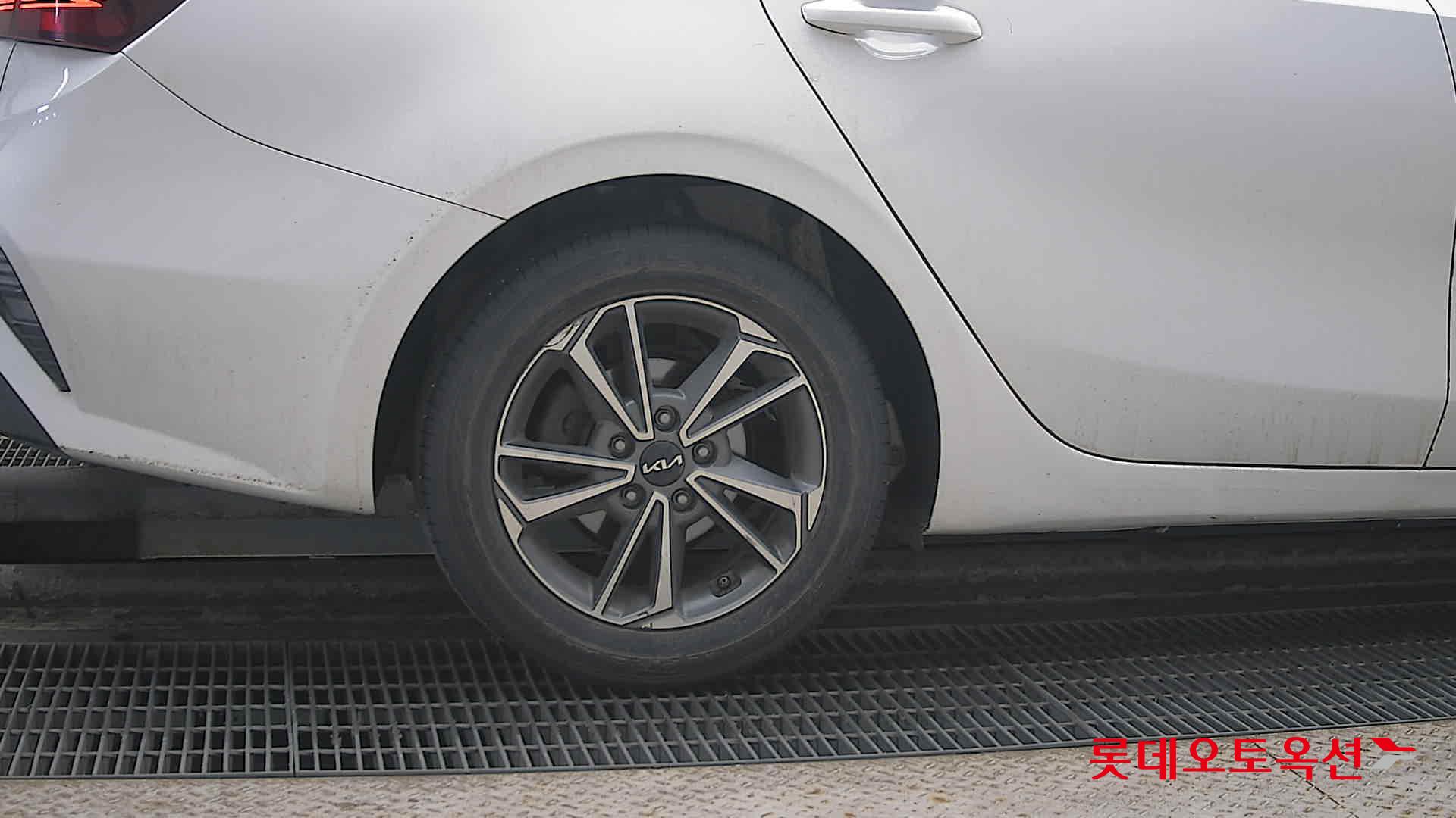 Kia K3 id 3816402 из Кореи 24