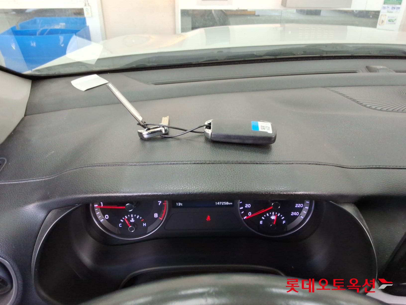 Kia K3 id 3816402 из Кореи 33