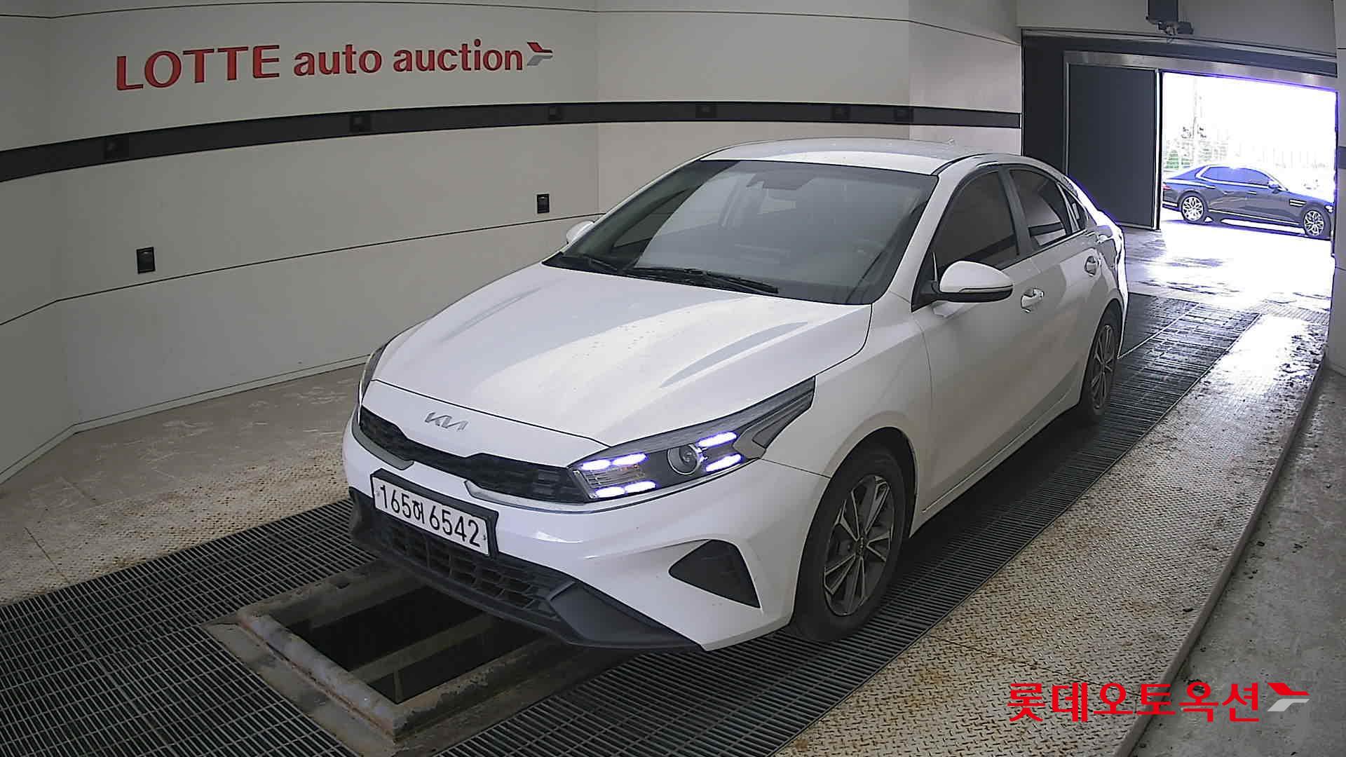 Kia K3 id 3822958 из Кореи 14