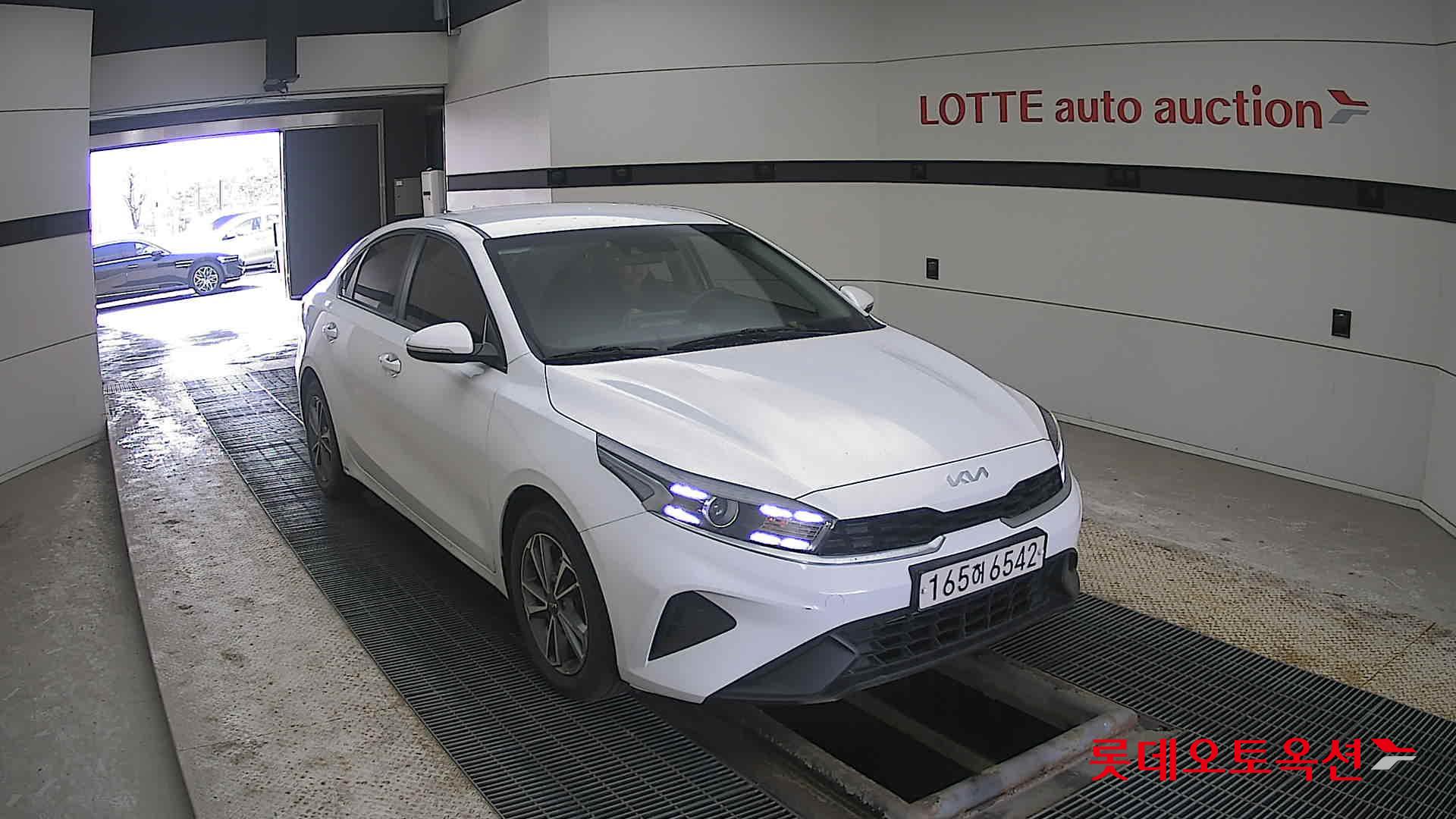 Kia K3 id 3822958 из Кореи 15