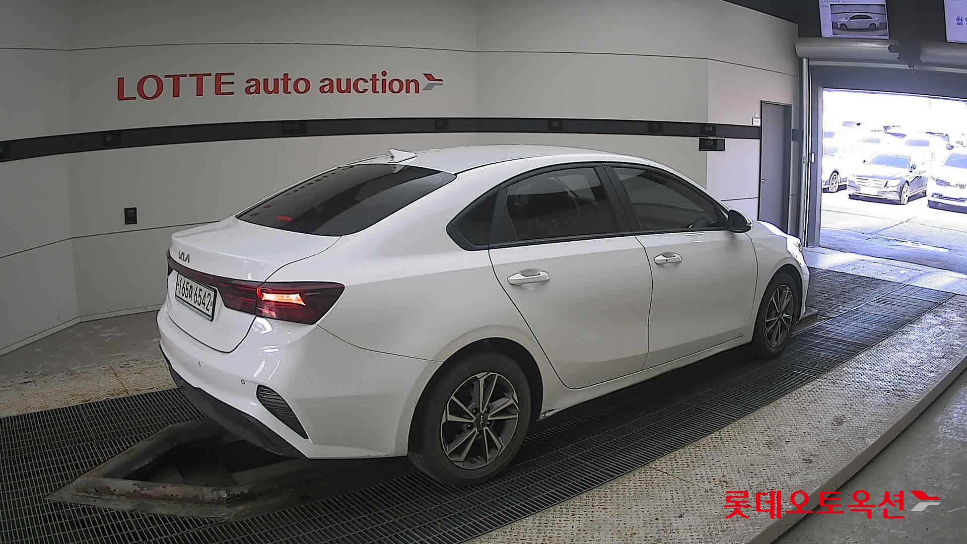 Kia K3 id 3822958 из Кореи 19