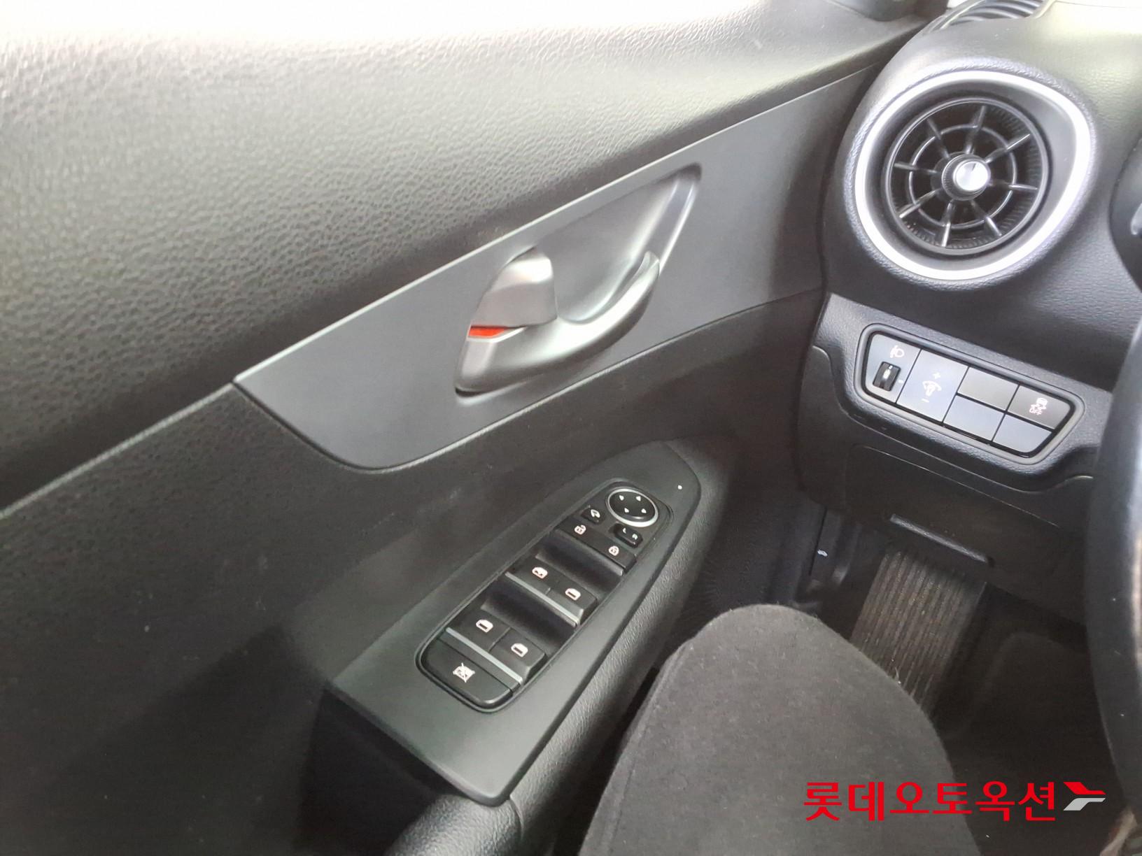 Kia K3 id 3822958 из Кореи 28