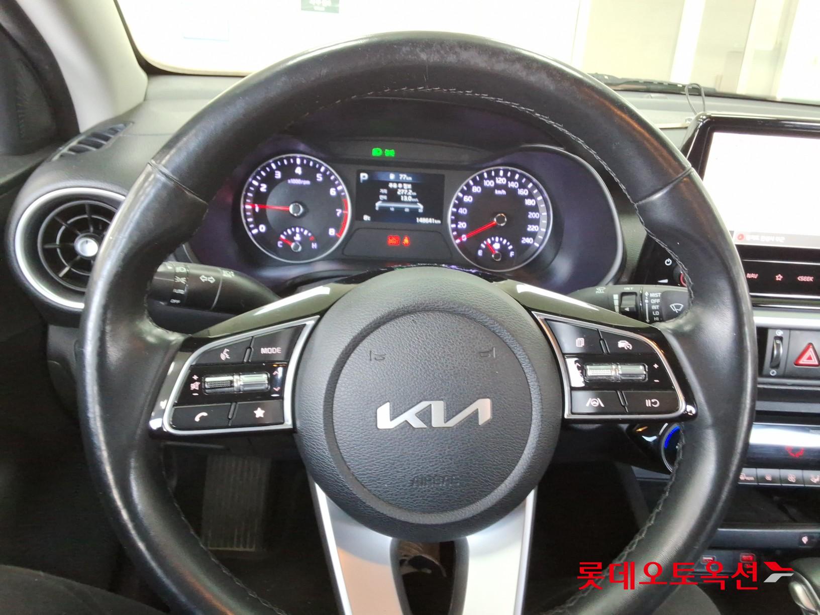 Kia K3 id 3822958 из Кореи 29