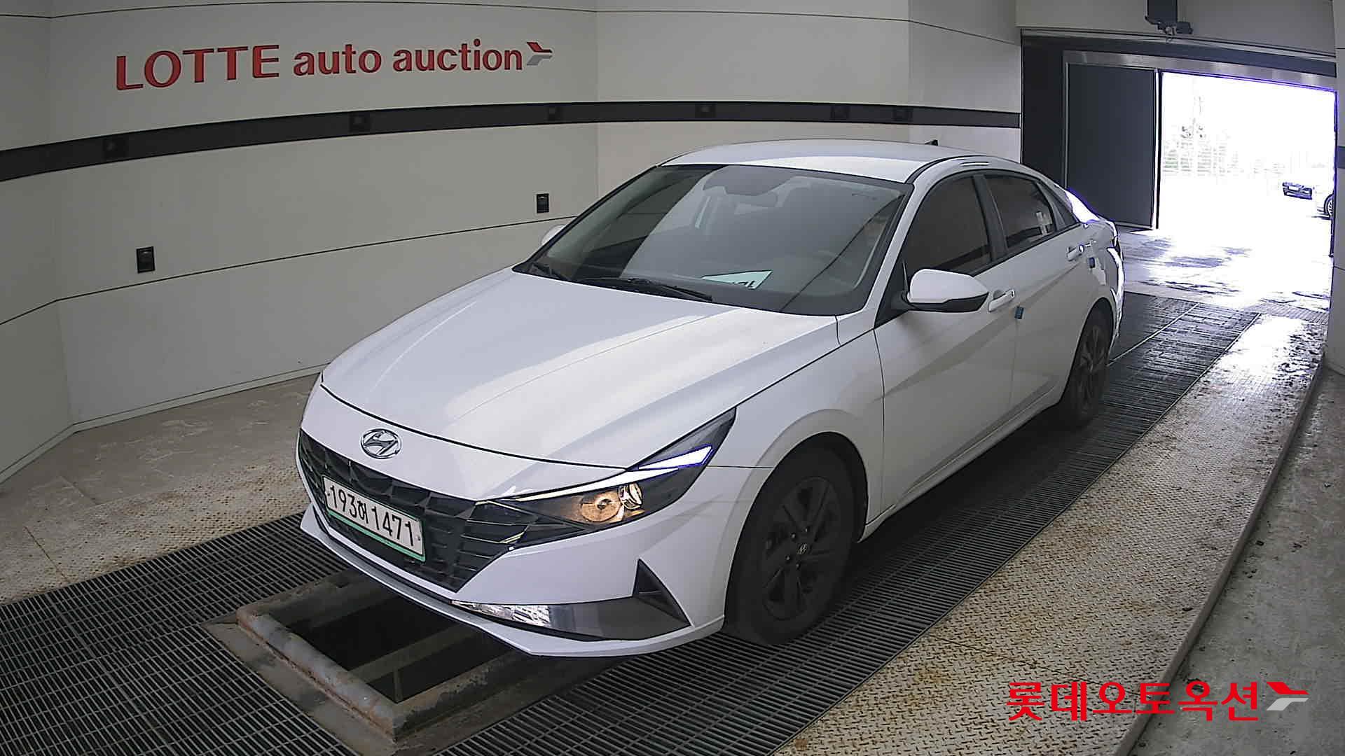 Hyundai Avante Hybrid id 3822860 из Кореи 14