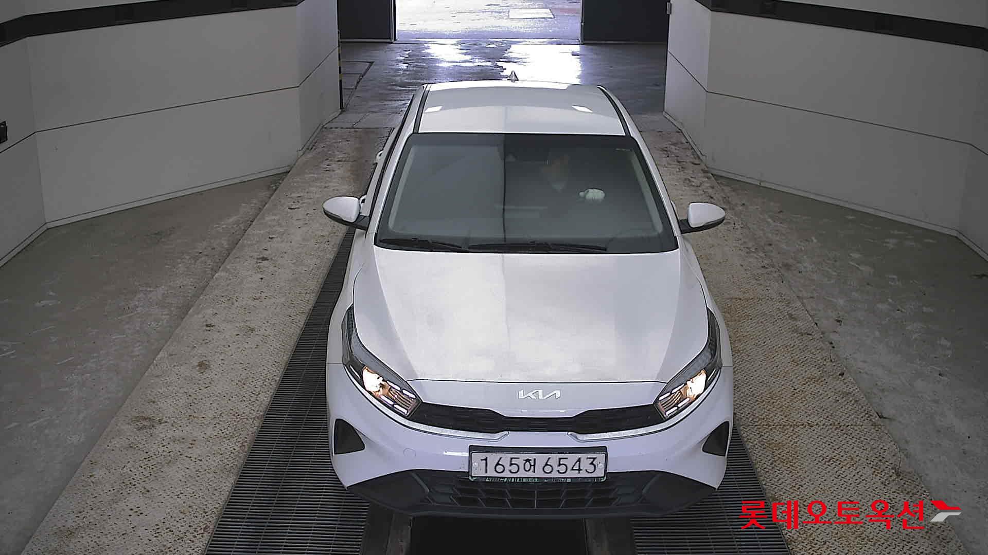 Kia K3 id 3822906 из Кореи 8