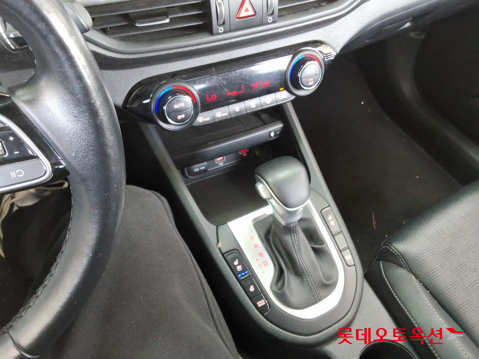 Kia K3 id 3822906 из Кореи 33