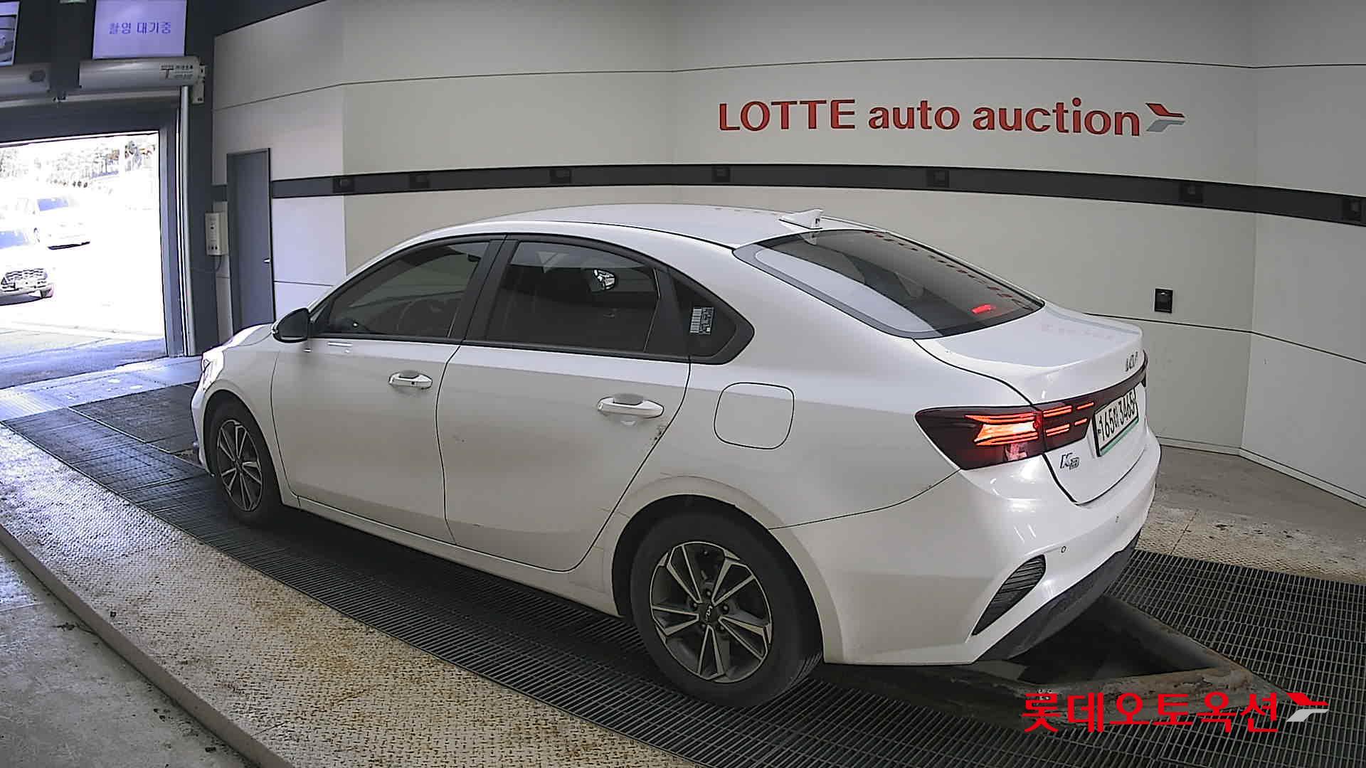 Kia K3 id 3822961 из Кореи 10