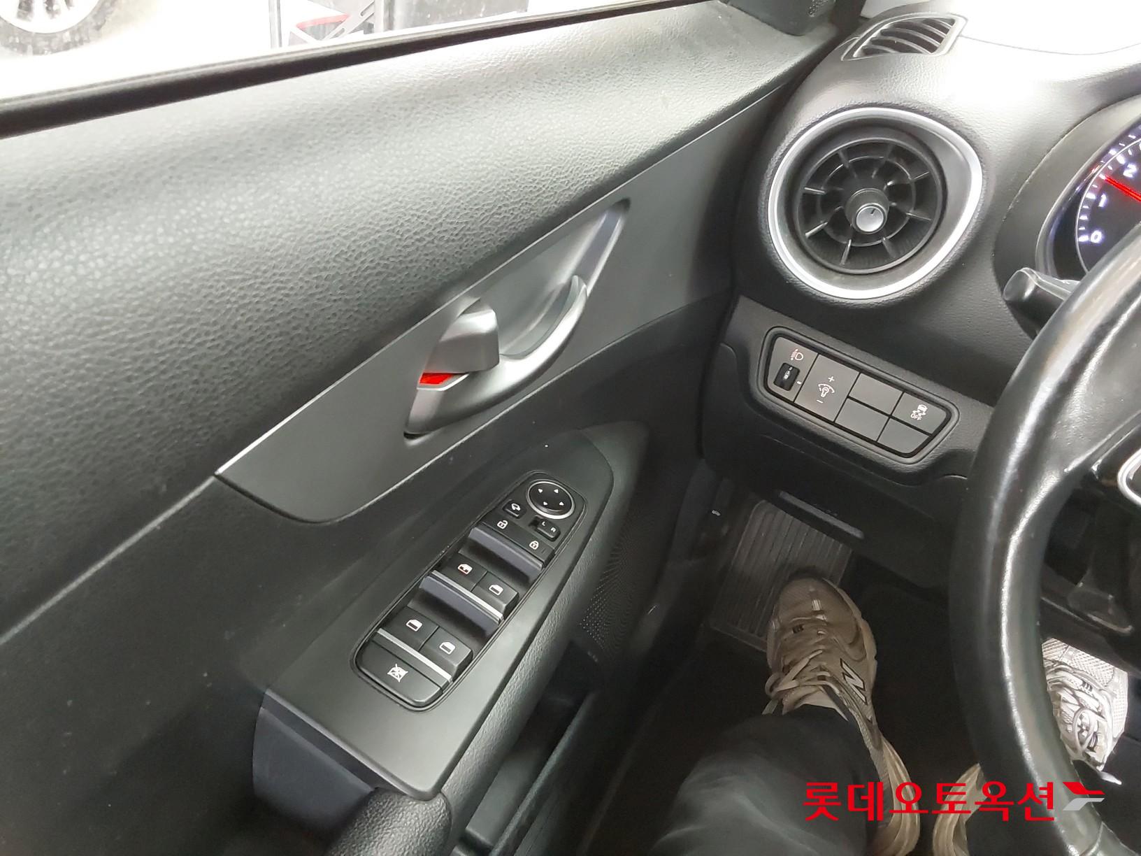 Kia K3 id 3822961 из Кореи 28