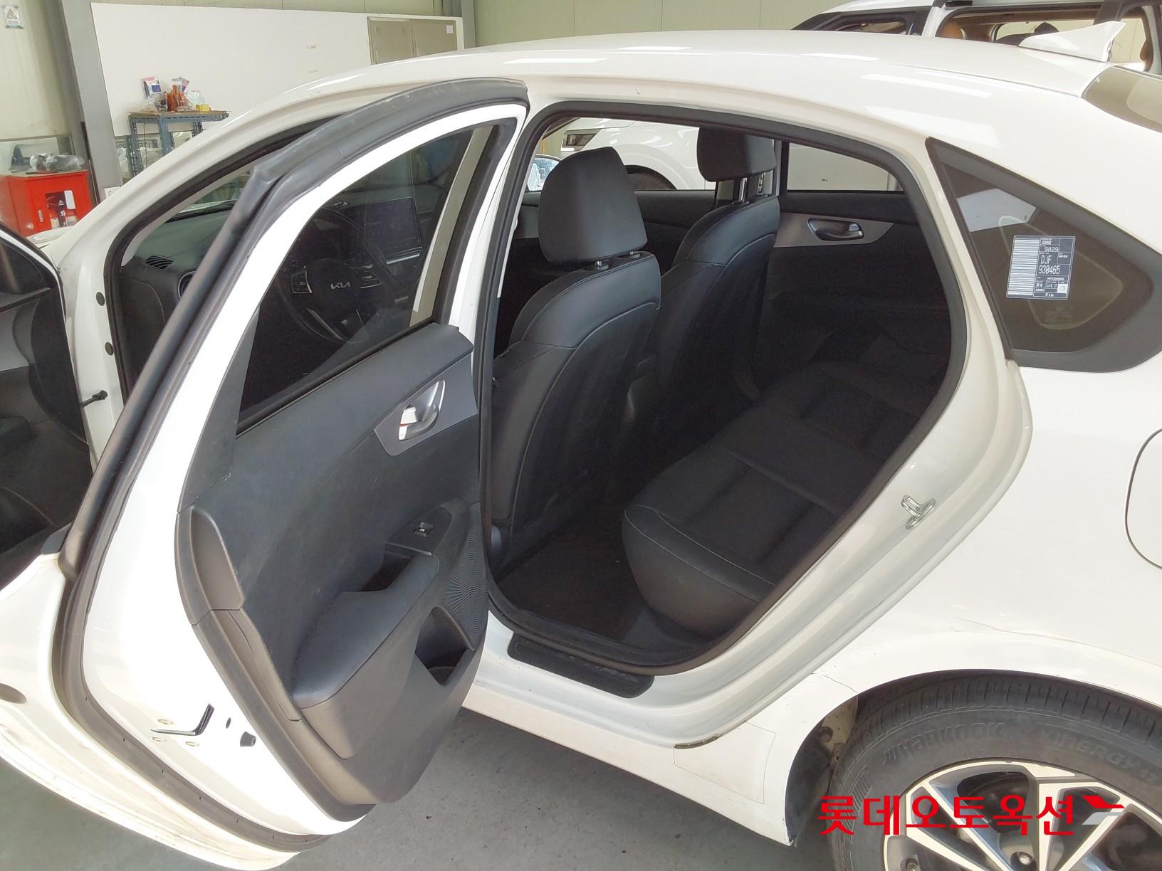 Kia K3 id 3822961 из Кореи 37