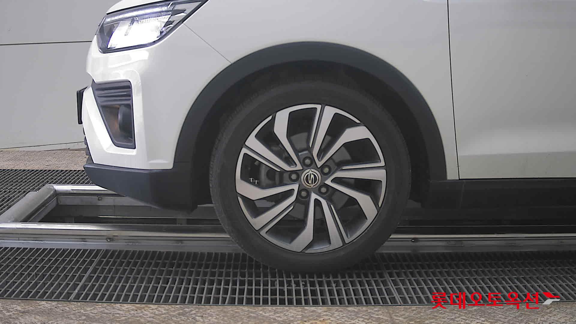 سانغ يونغ تيفولي