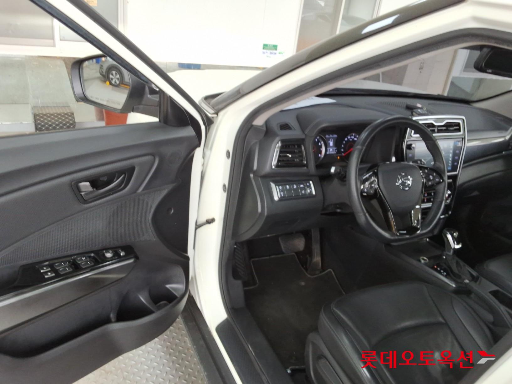 سانغ يونغ تيفولي