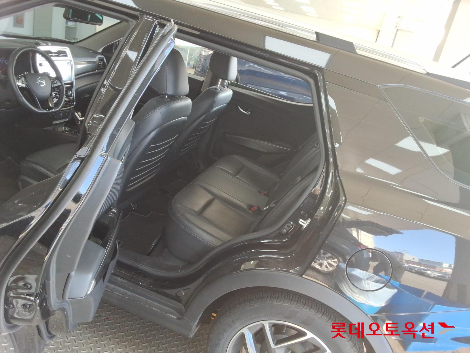 سانغ يونغ تيفولي