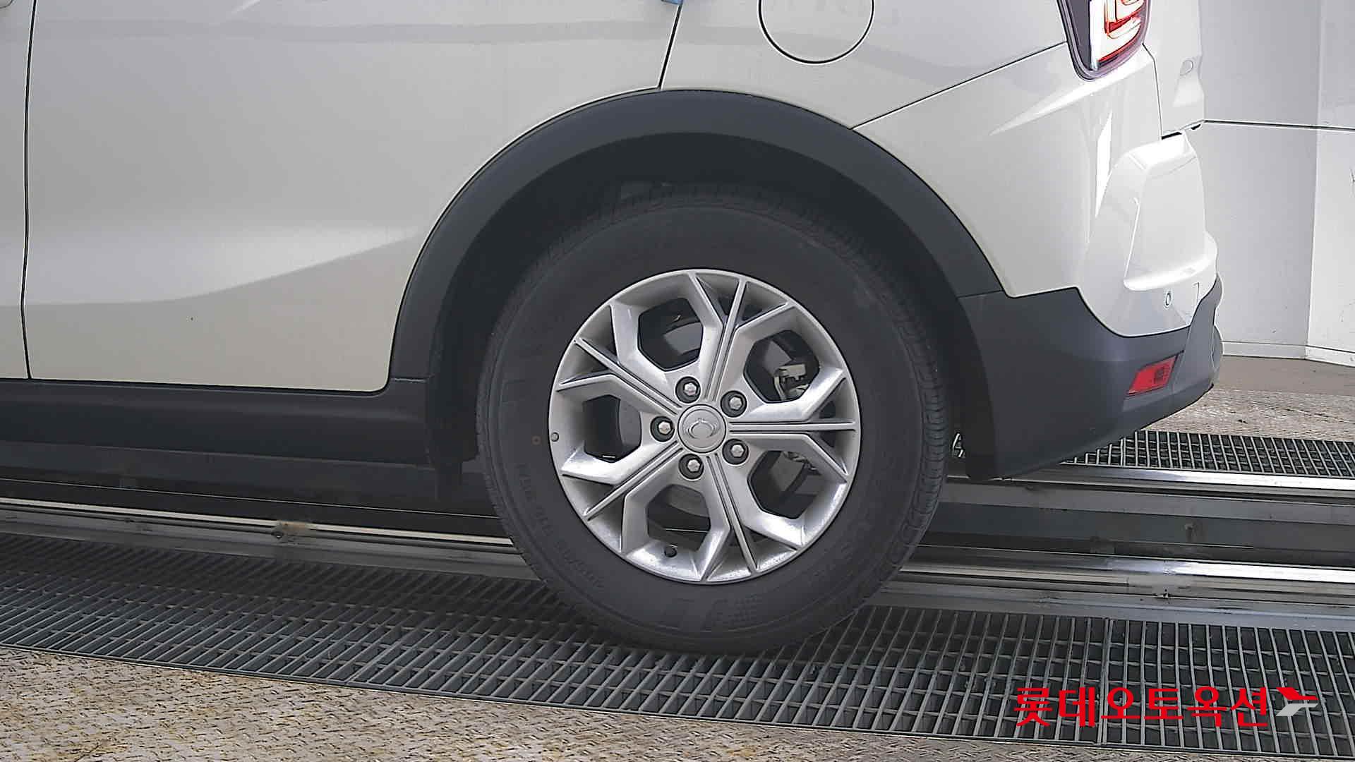 سانغ يونغ تيفولي