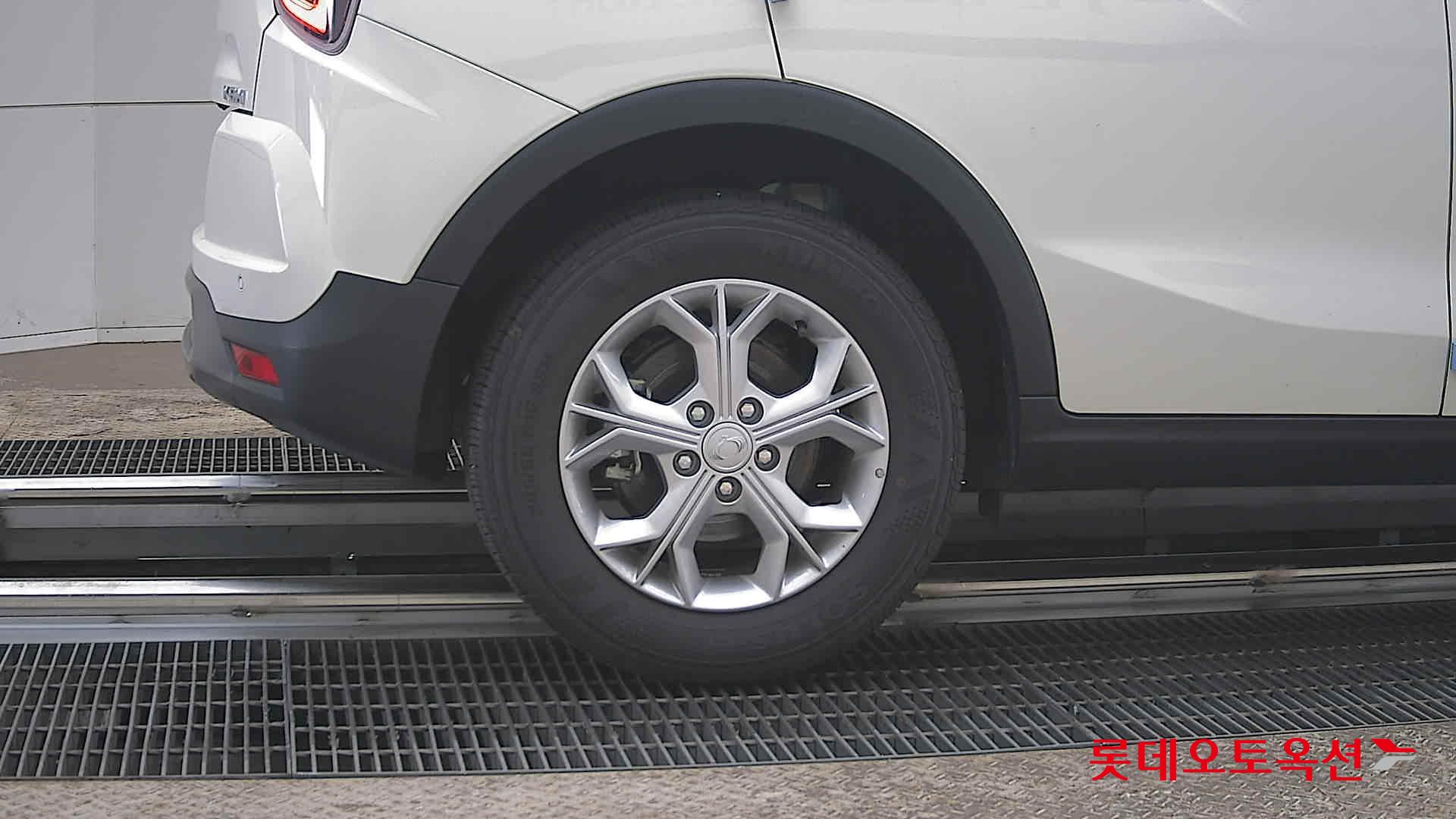 سانغ يونغ تيفولي