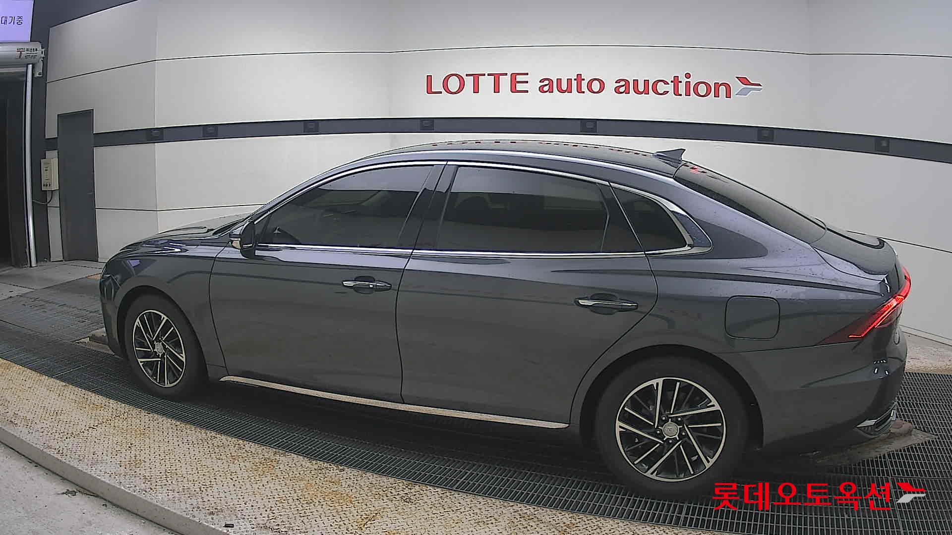 هيونداي جرانجر 2022 - صورة 14