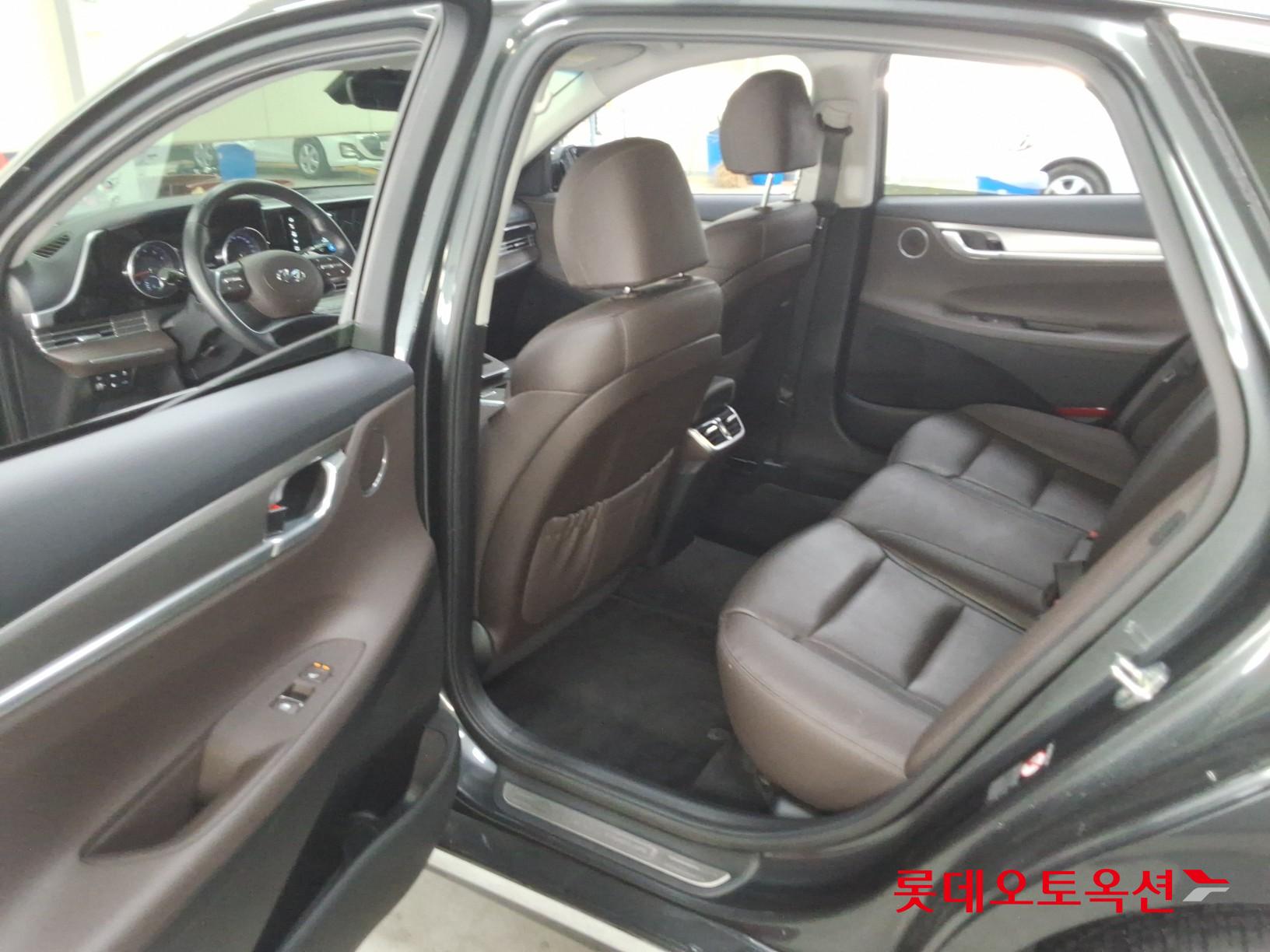 هيونداي جرانجر 2022 - صورة 36