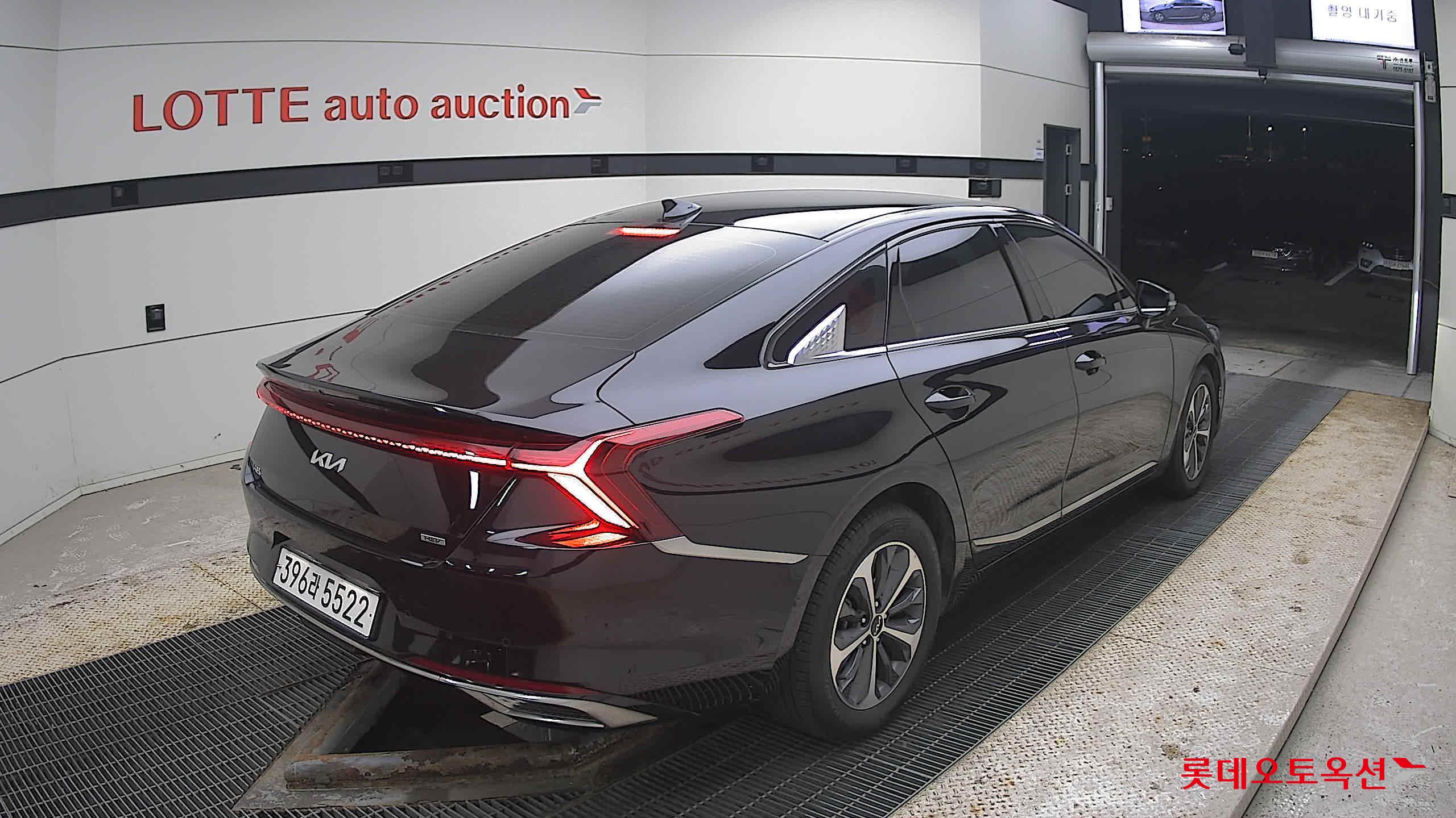 كيا K8 2022 - صورة 5