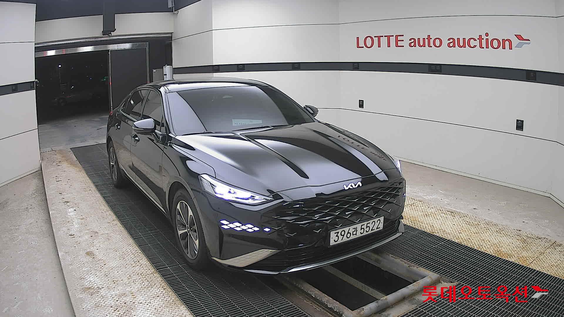 كيا K8 2022 - صورة 24