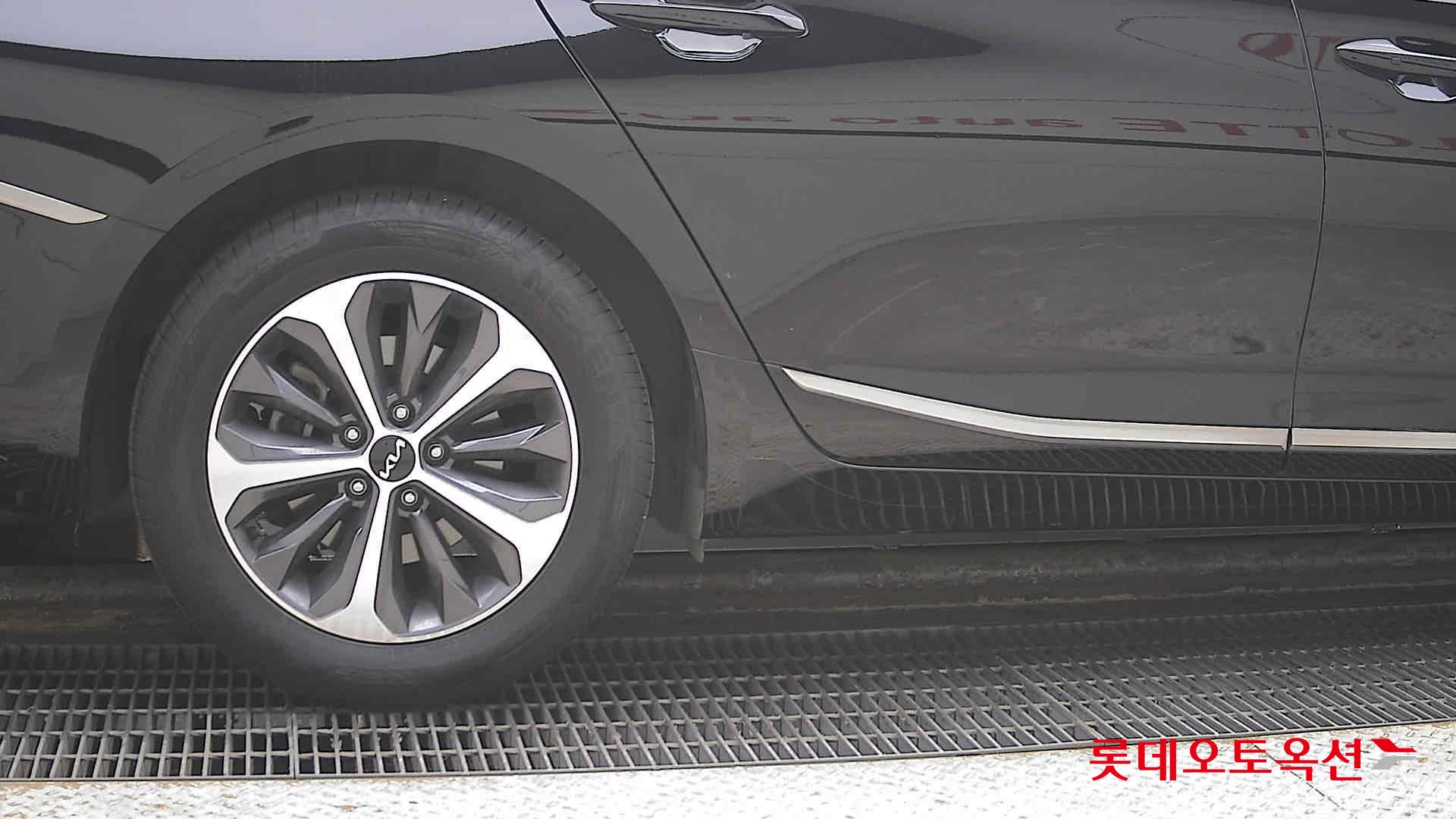 كيا K8 2022 - صورة 28