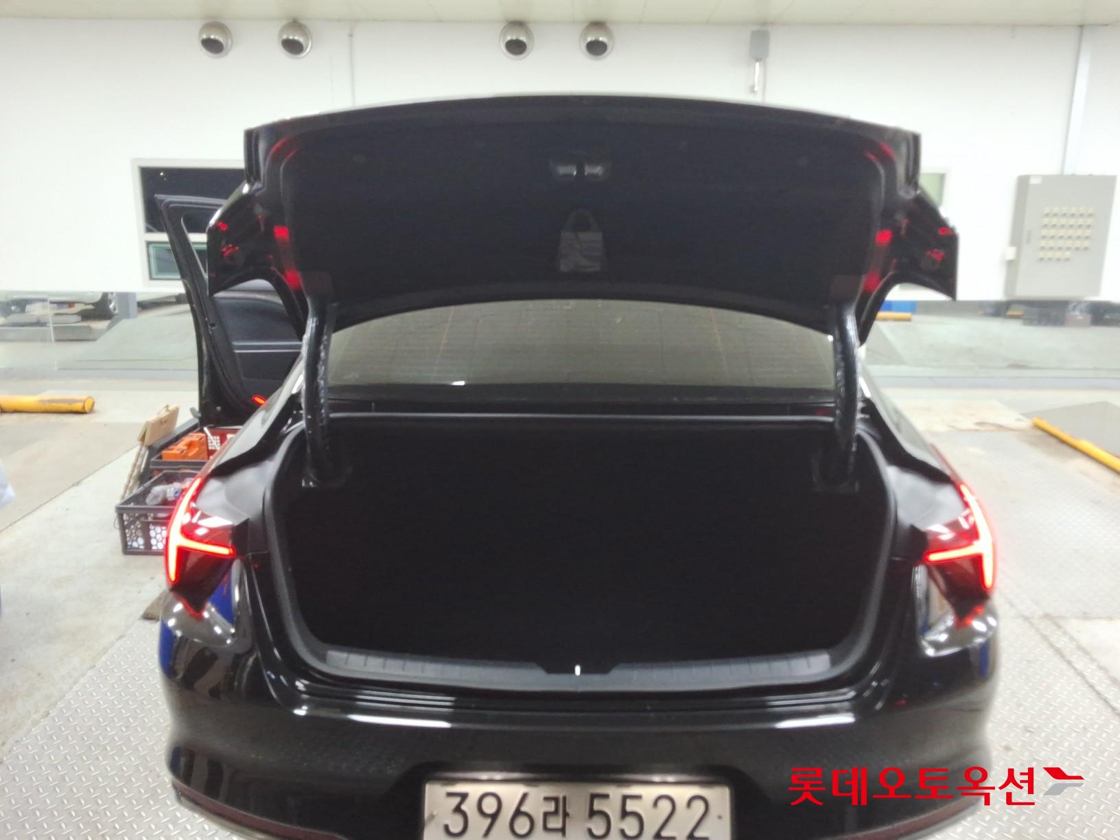 كيا K8 2022 - صورة 9