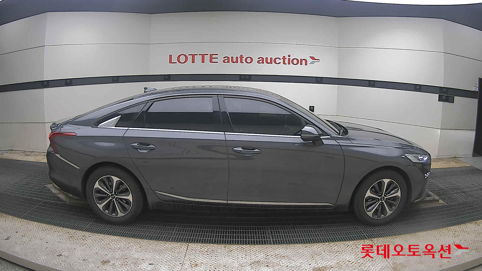 Kia K8 2022 - Image 21