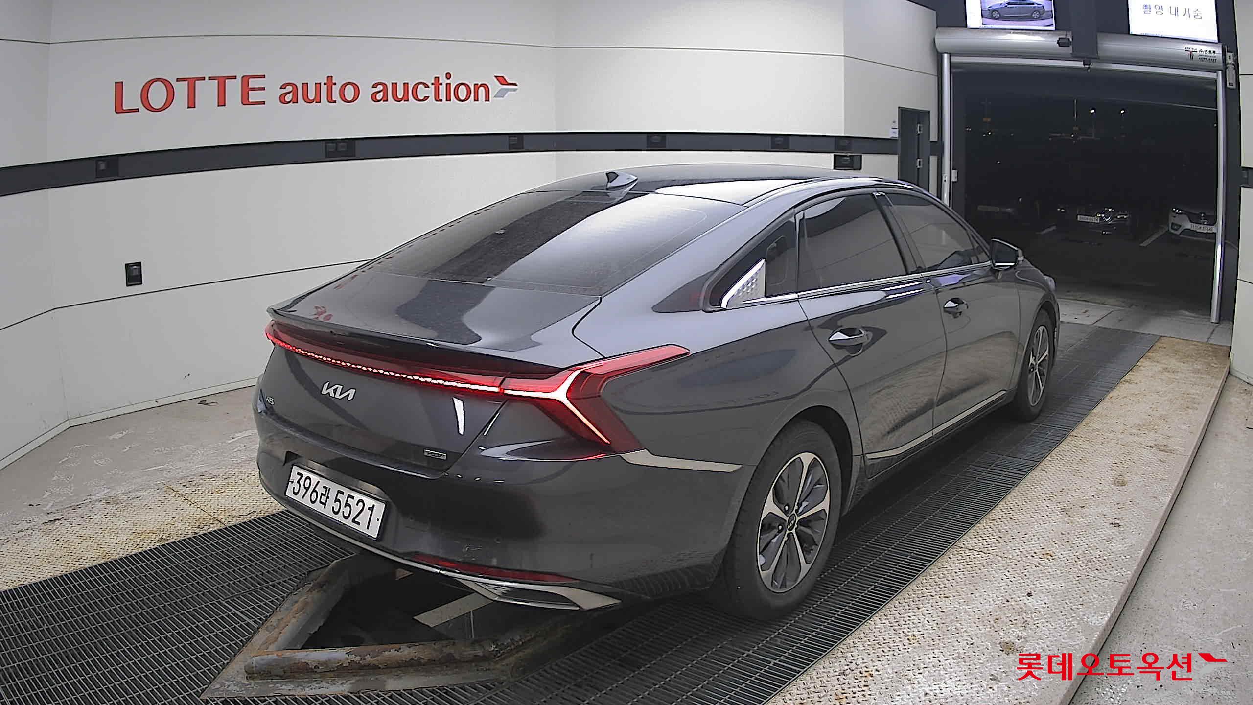 Kia K8 2022 - Image 5