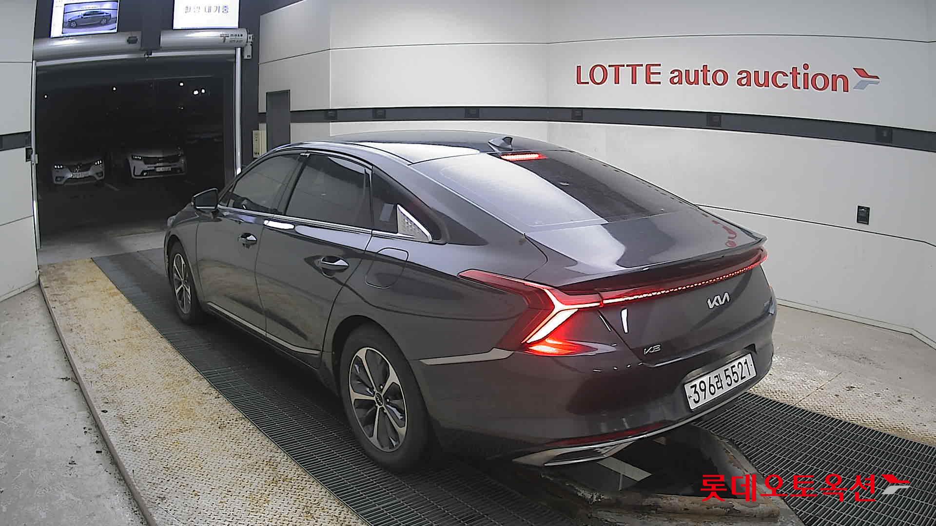 Kia K8 2022 - Image 4