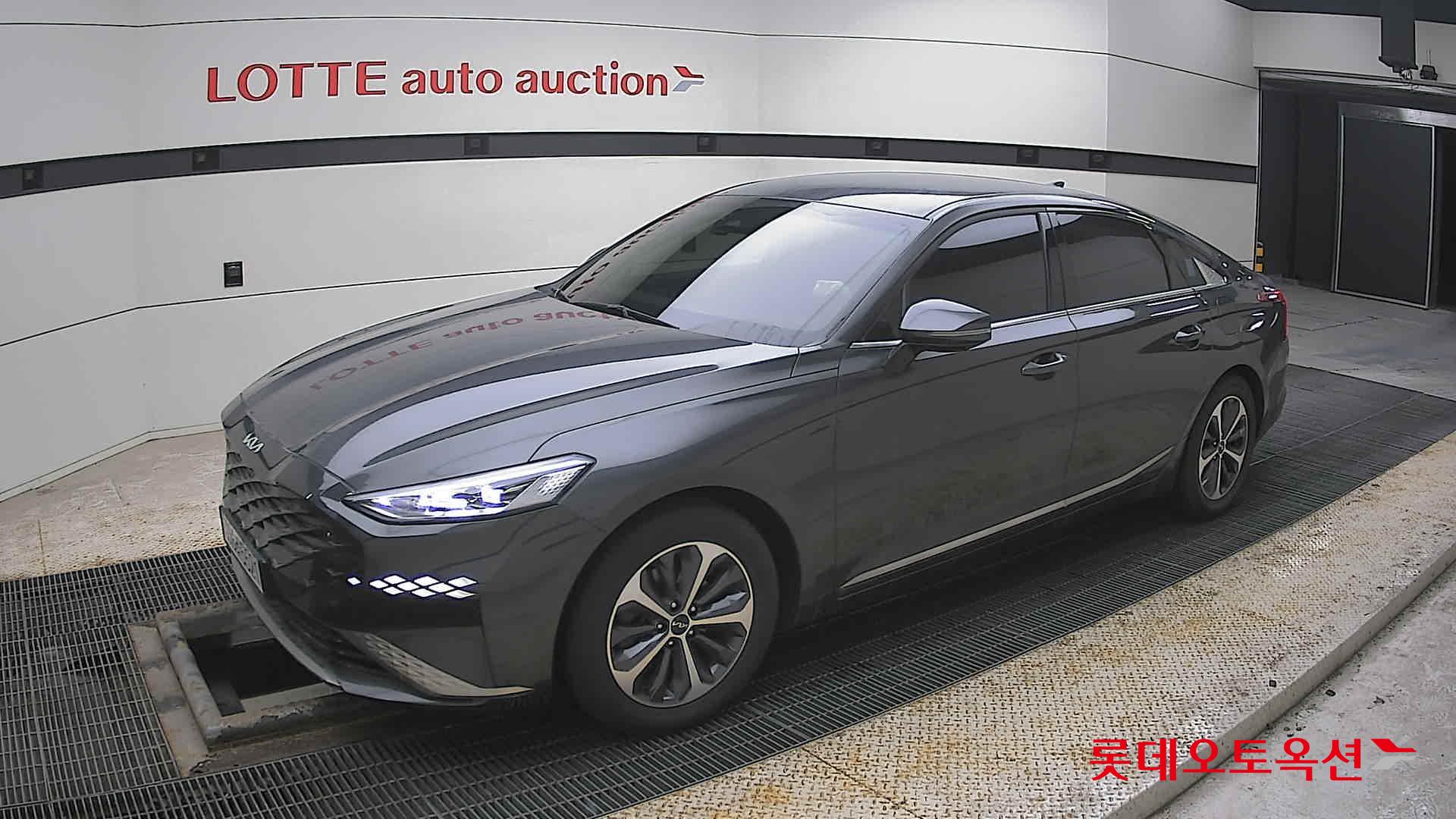 Kia K8 2022 - Image 11