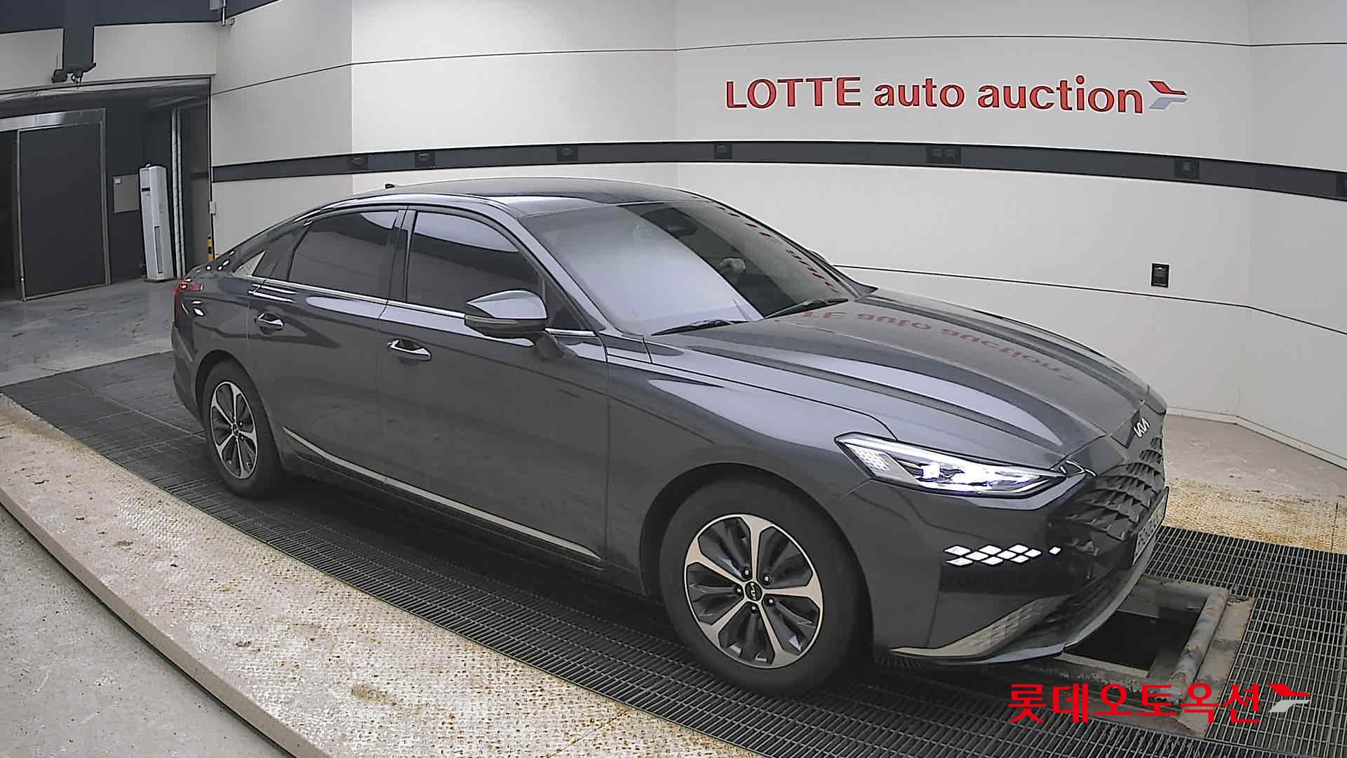 Kia K8 2022 - Image 23