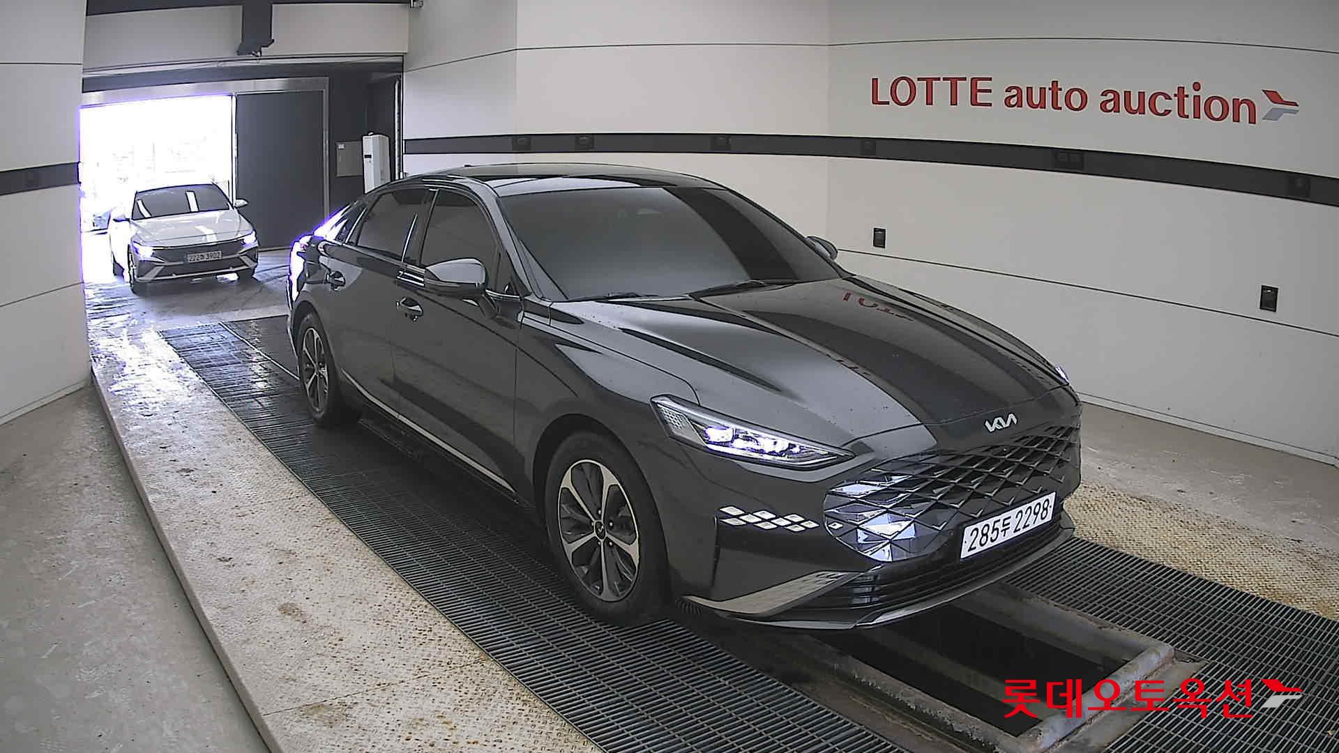 كيا K8 2022 - صورة 6