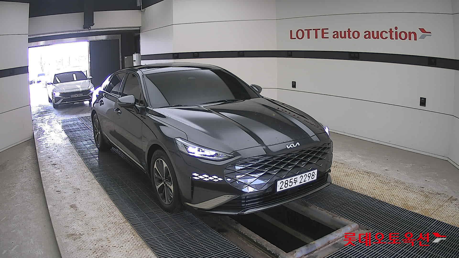 كيا K8 2022 - صورة 24