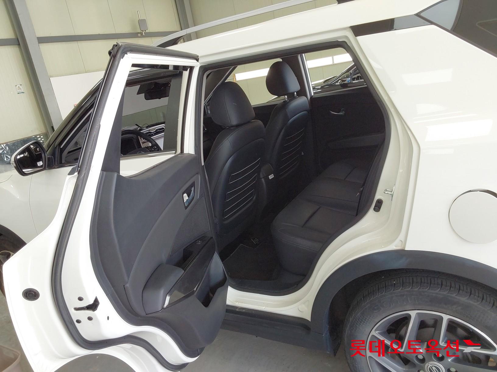 سانج يونج تيفولي 2022 - صورة 38