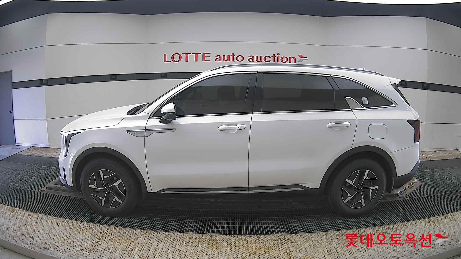 Kia Sorento 2024 - Image 13