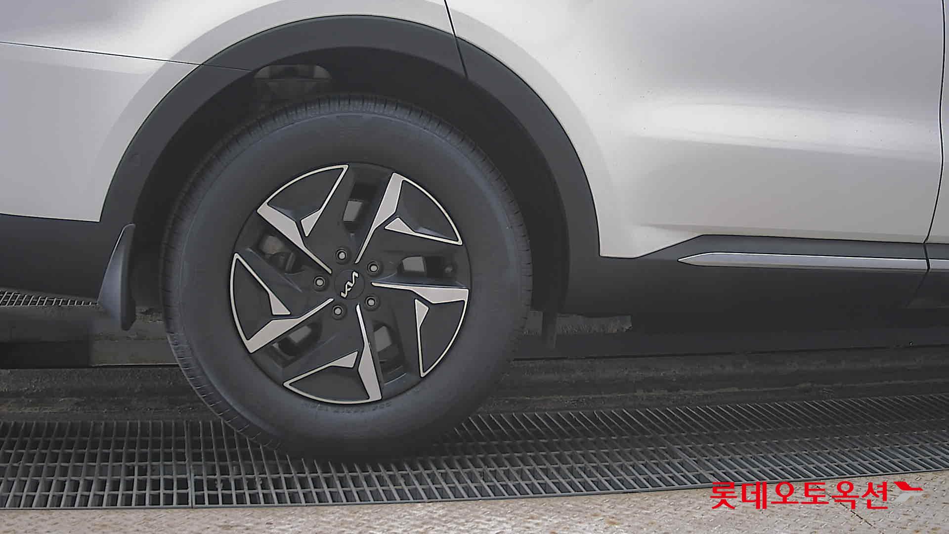 Kia Sorento 2024 - Image 28