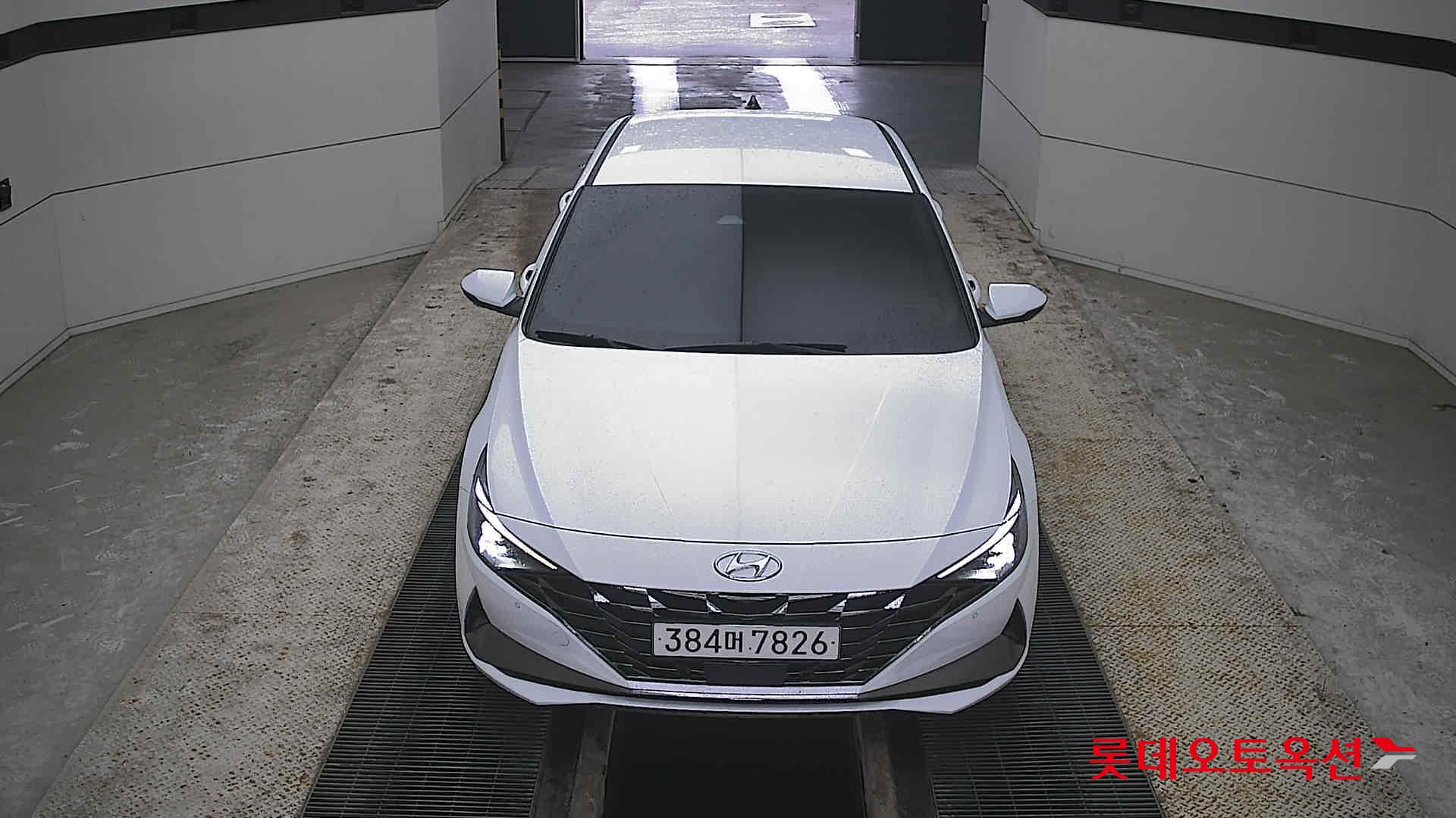 Hyundai Avante id 3809910 из Кореи 8