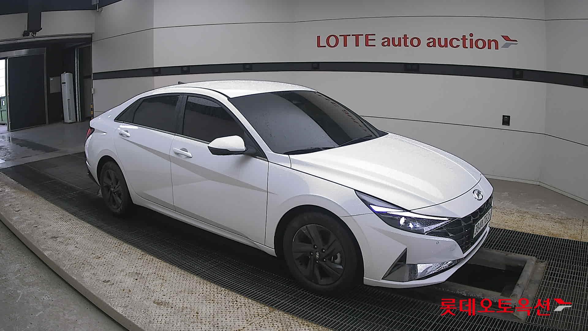 Hyundai Avante id 3809910 из Кореи 16