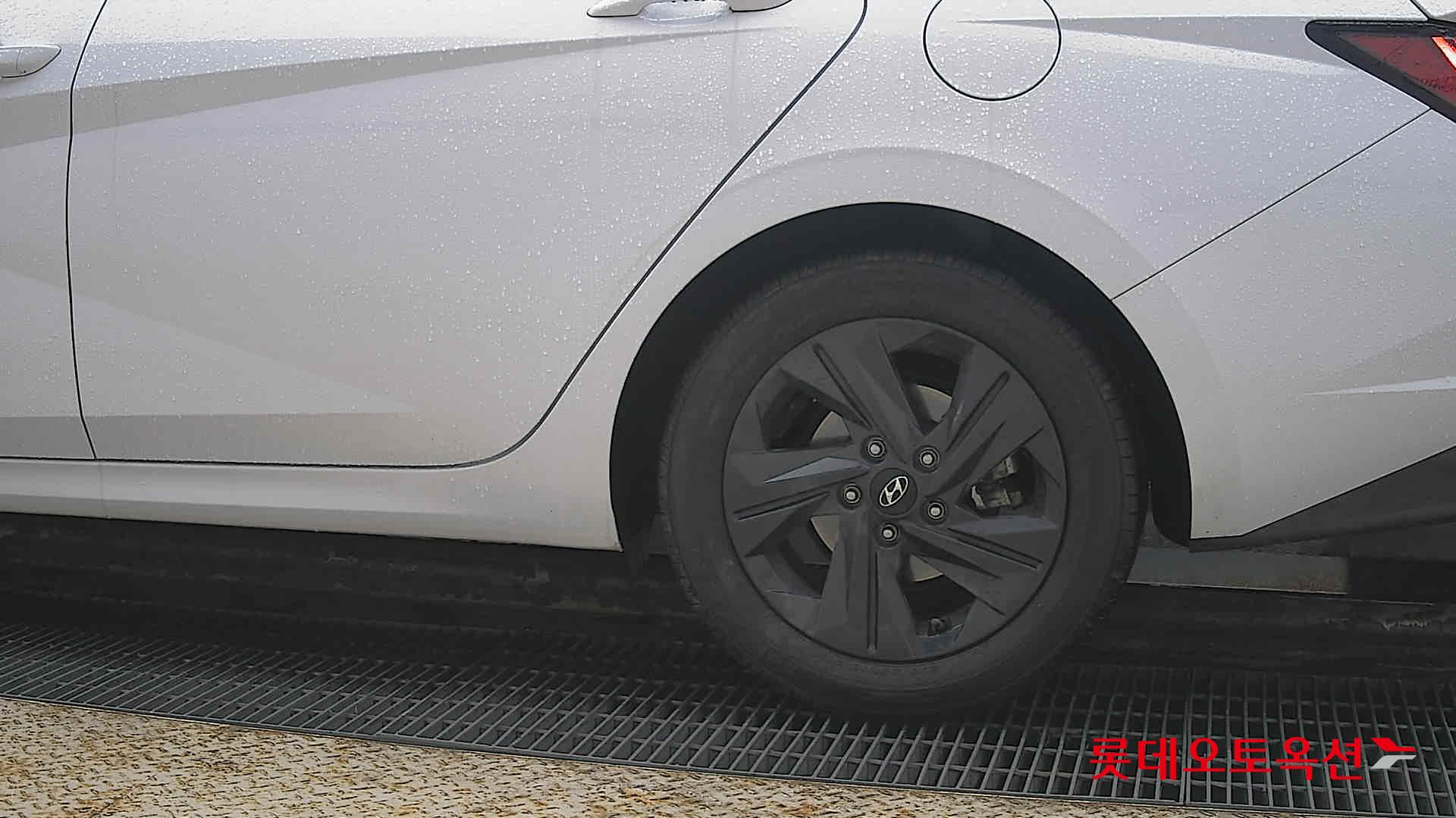 Hyundai Avante id 3809910 из Кореи 22